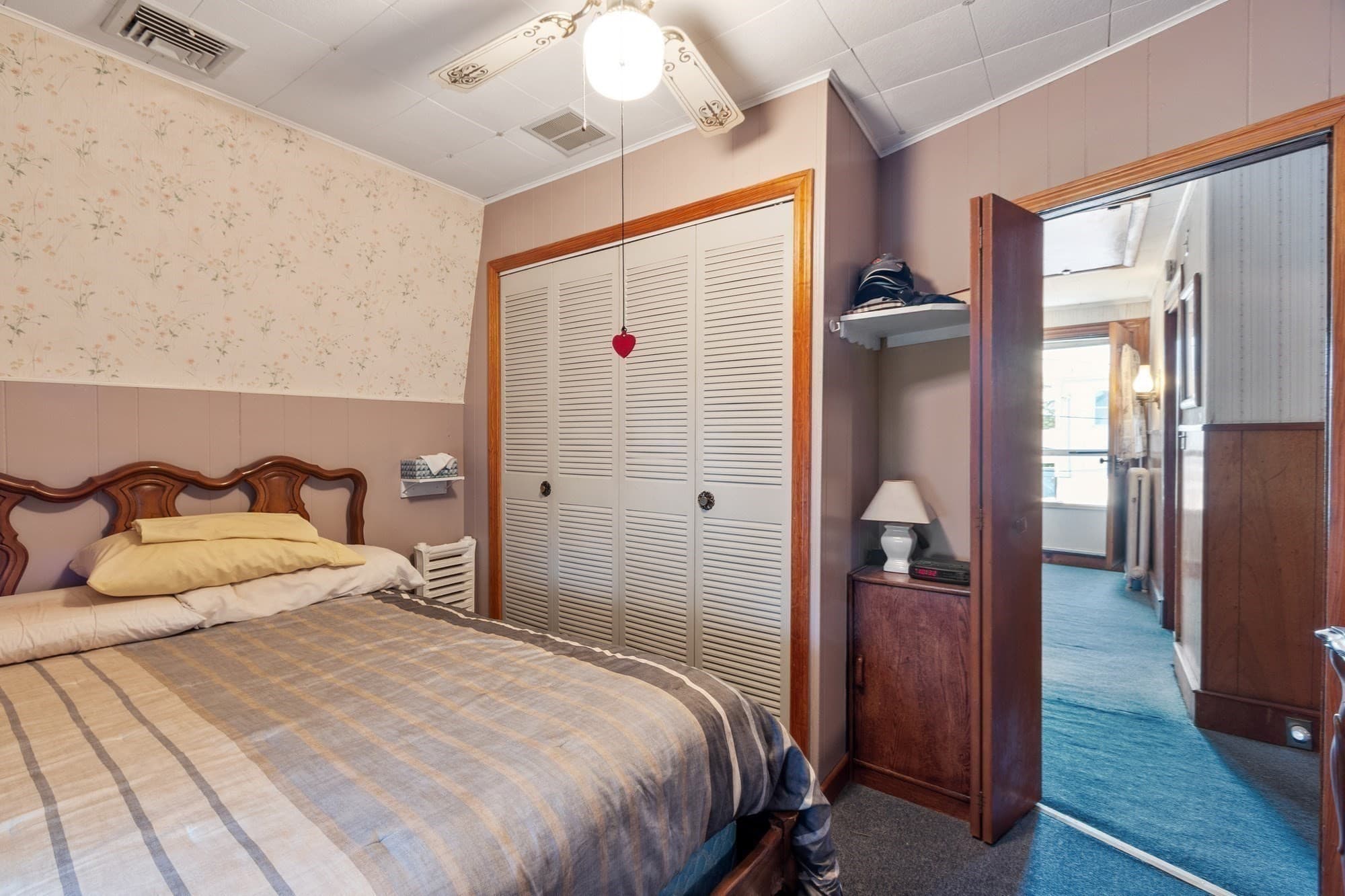 Single Family Residence at 25 Herbert St, Everett MA 02149, Everett, photo 15 of 26