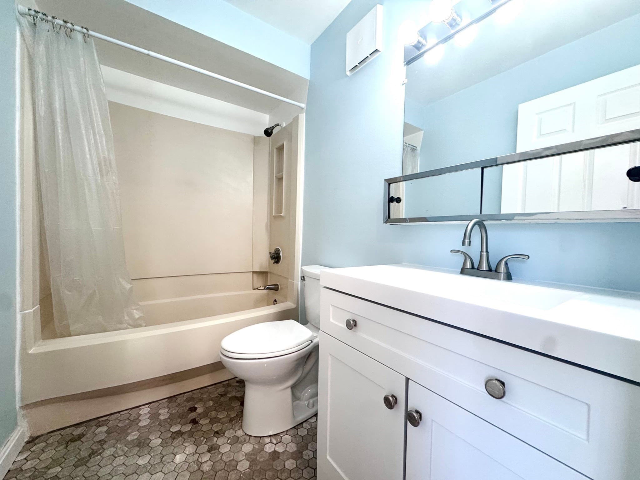 Condominium at 4975 Washington St # 109, Boston MA 02132, Boston, photo 12 of 19