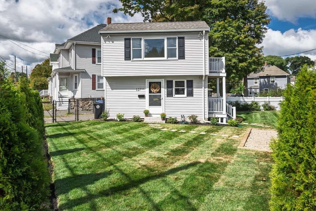 Single Family Residence at 127 1/2 Bridge Street, Beverly MA 01905, Beverly, photo 2 of 12