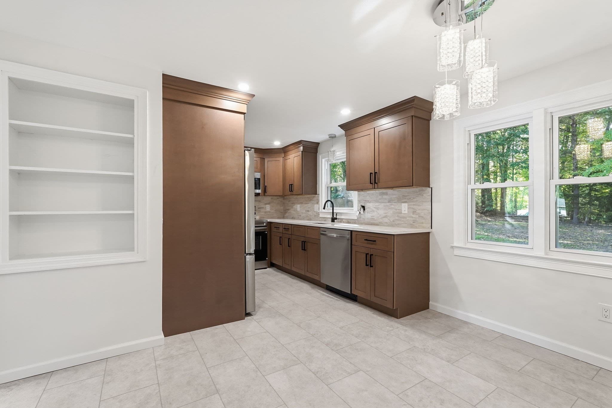 Single Family Residence at 17 Meadowview Rd, Wilbraham MA 01095, Wilbraham, photo 16 of 33