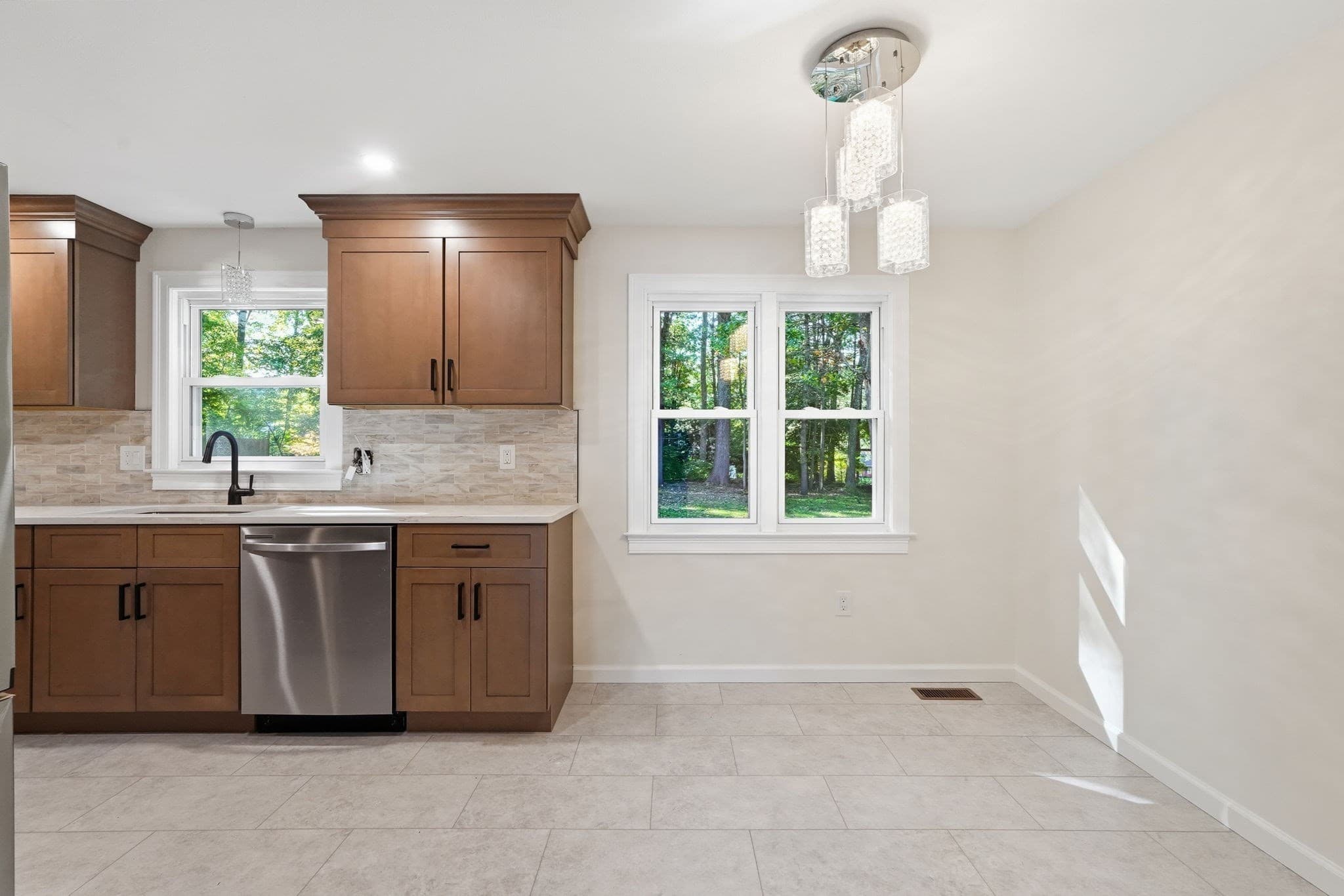 Single Family Residence at 17 Meadowview Rd, Wilbraham MA 01095, Wilbraham, photo 14 of 33