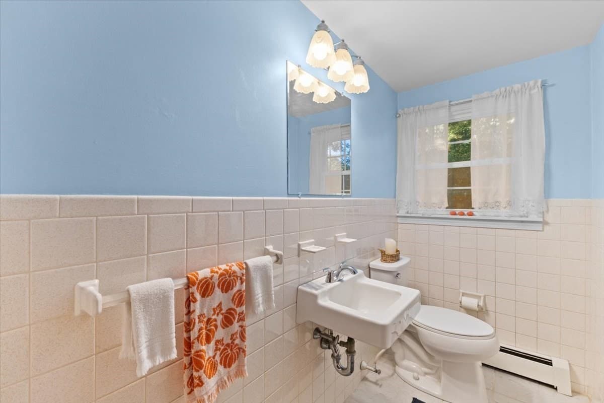 Single Family Residence at 286 Pembroke St, Kingston MA 02364, Kingston, photo 36 of 42