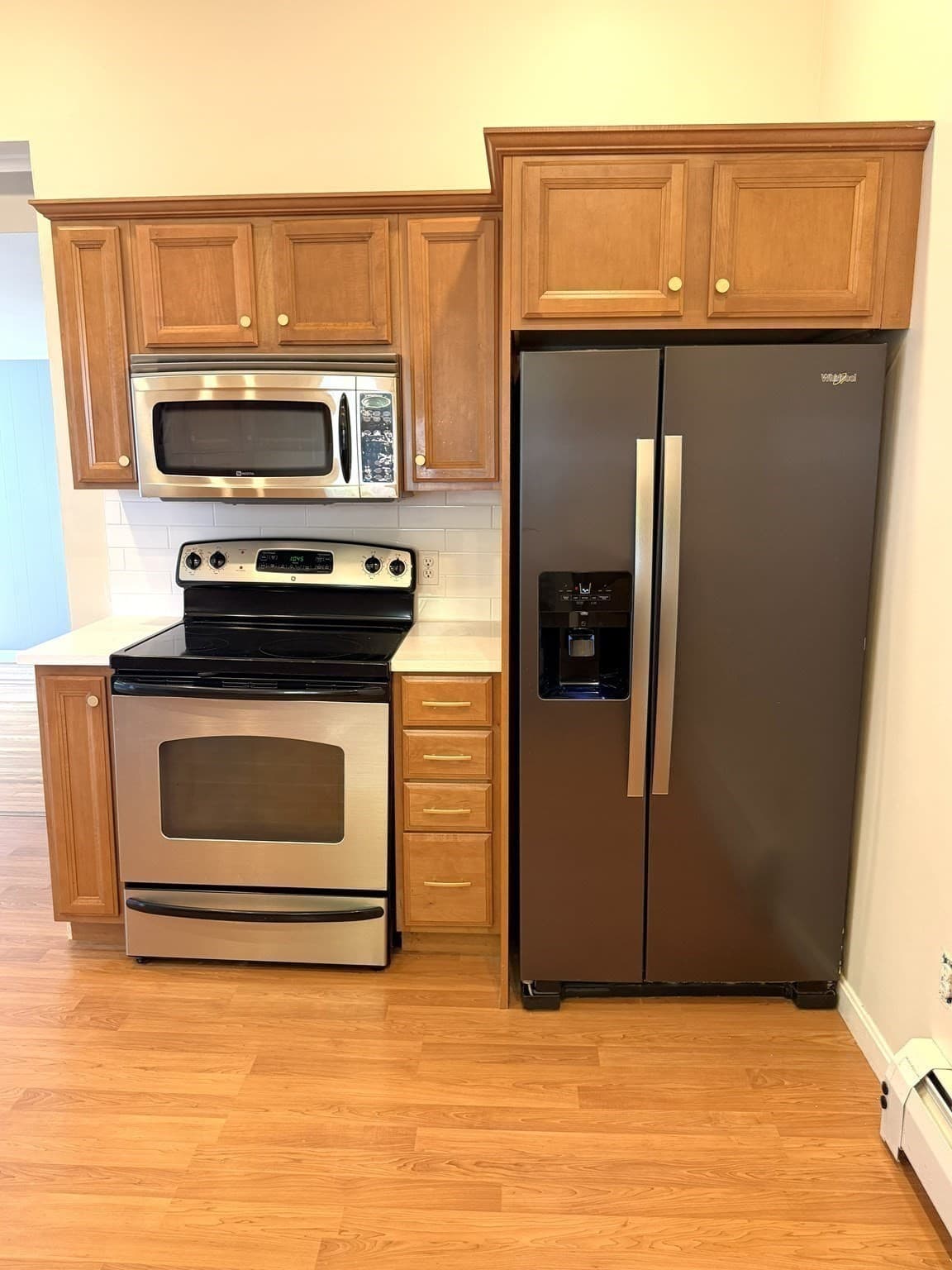 Single Family Residence at 10 Metropolitan Ave, Ashland MA 01721, Ashland, photo 7 of 32