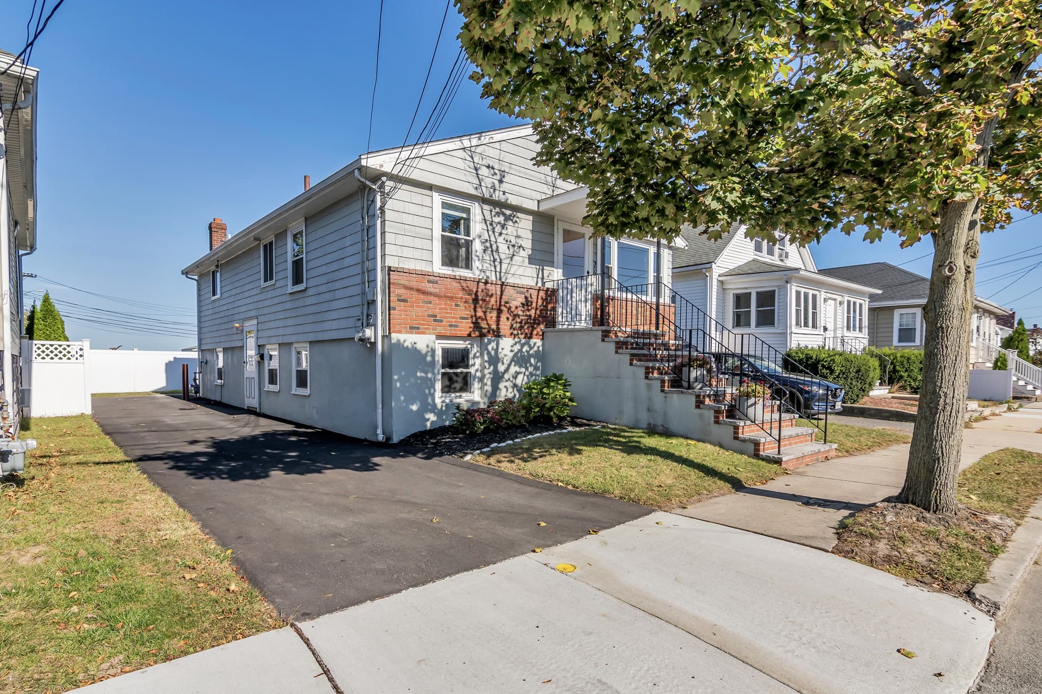 Single Family Residence at 26 Whitin Ave, Revere MA 02151, Revere, photo 4 of 41