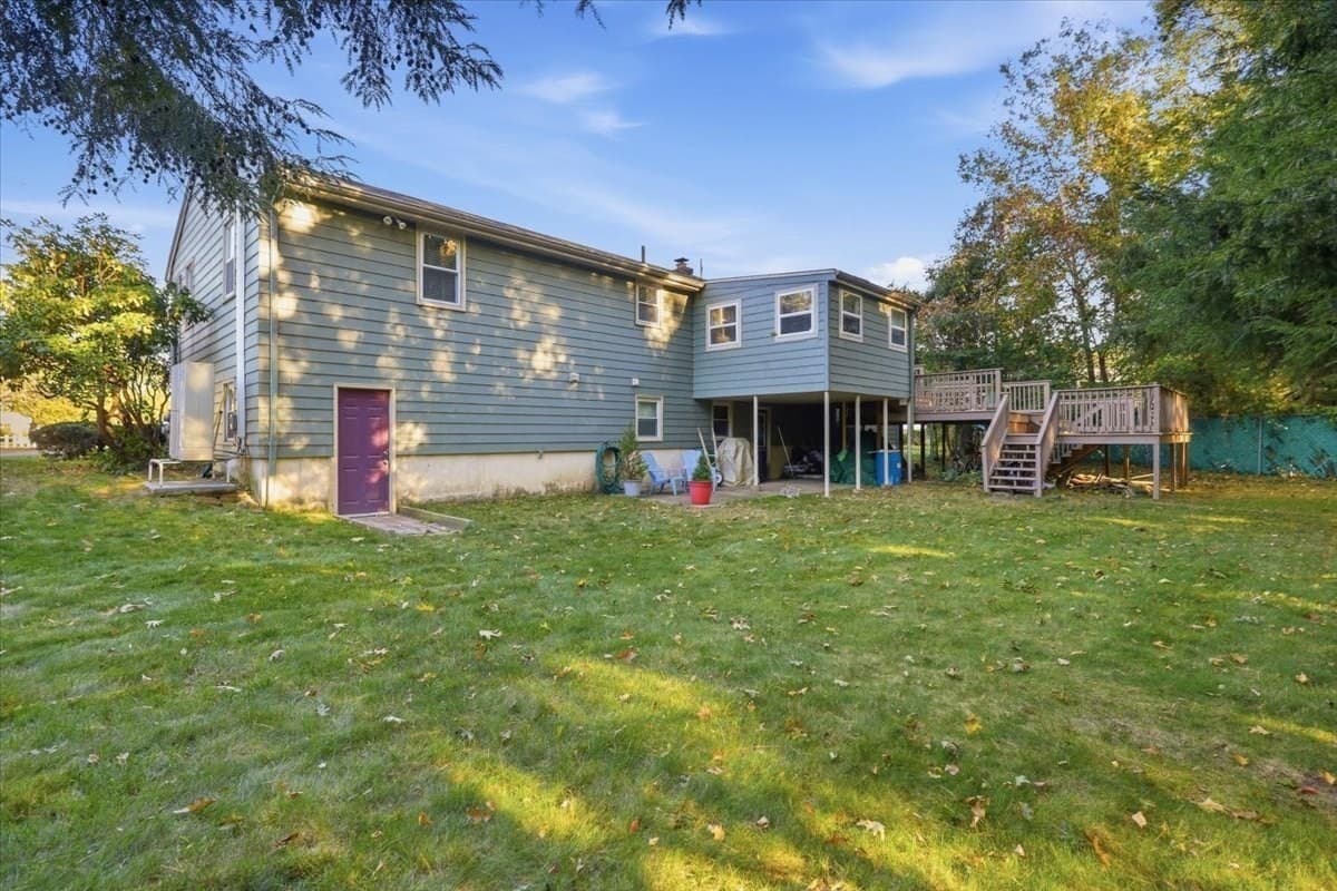 Single Family Residence at 68 Old Mansion Lane, Whitman MA 02382, Whitman, photo 15 of 16