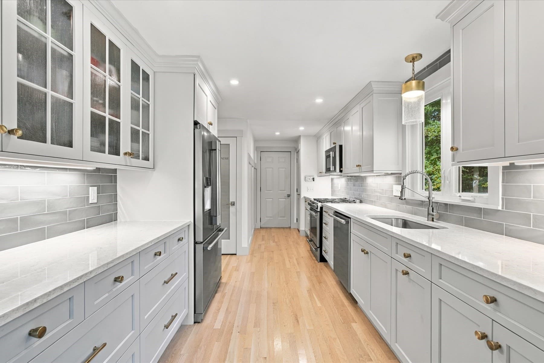 Single Family Residence at 5 Evelyns Dr, Harwich MA 02645, Harwich, photo 12 of 42