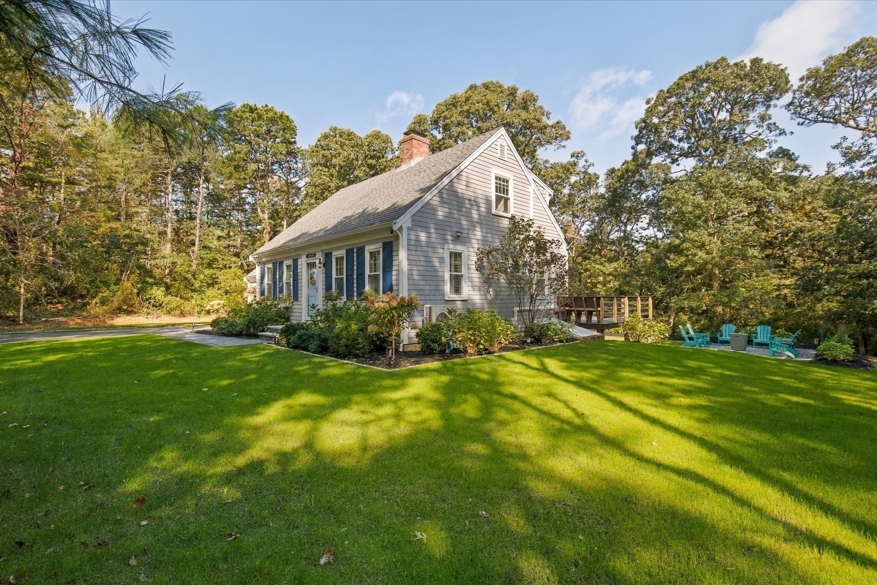 Single Family Residence at 5 Evelyns Dr, Harwich MA 02645, Harwich, photo 5 of 42