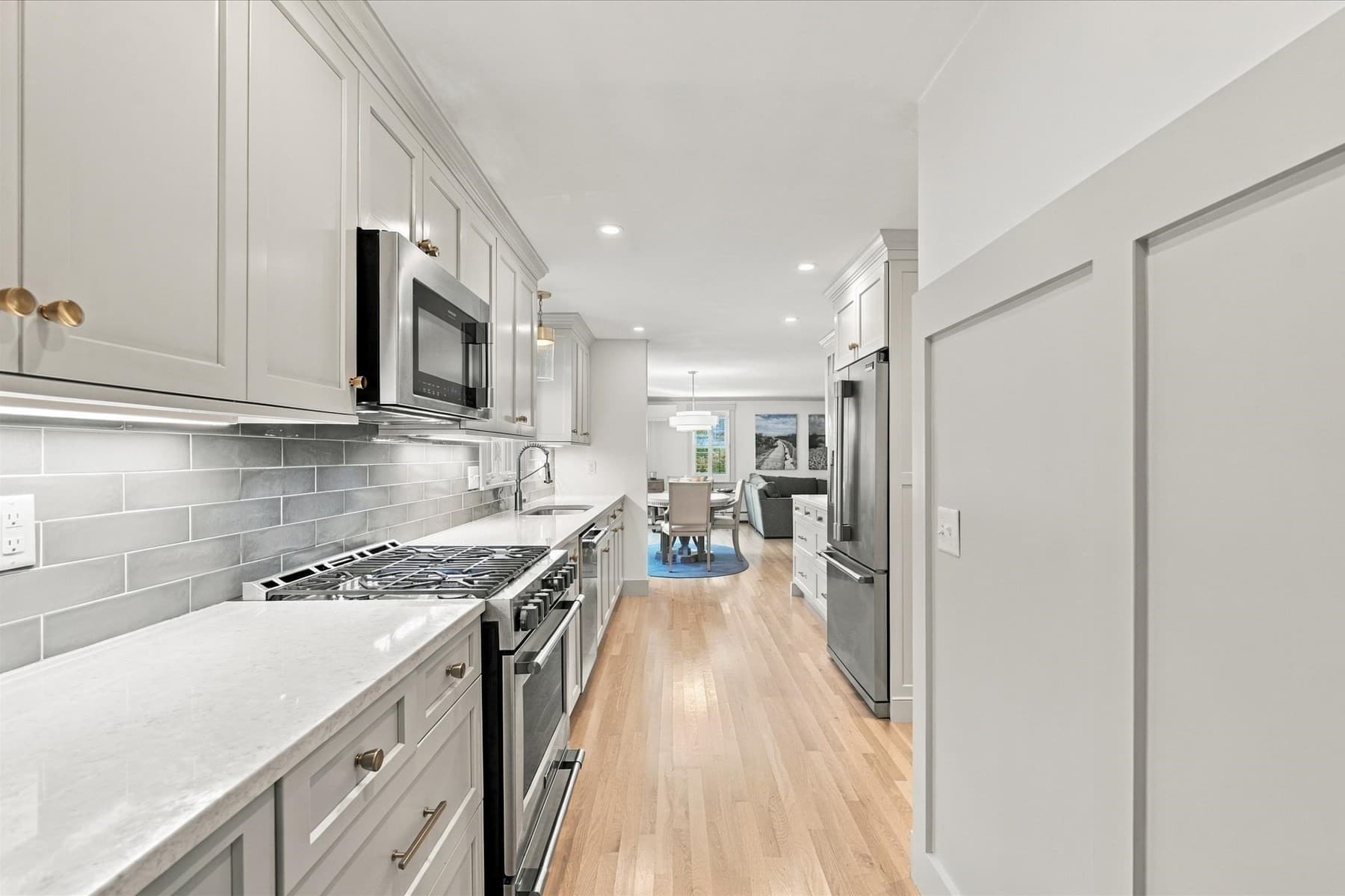 Single Family Residence at 5 Evelyns Dr, Harwich MA 02645, Harwich, photo 14 of 42