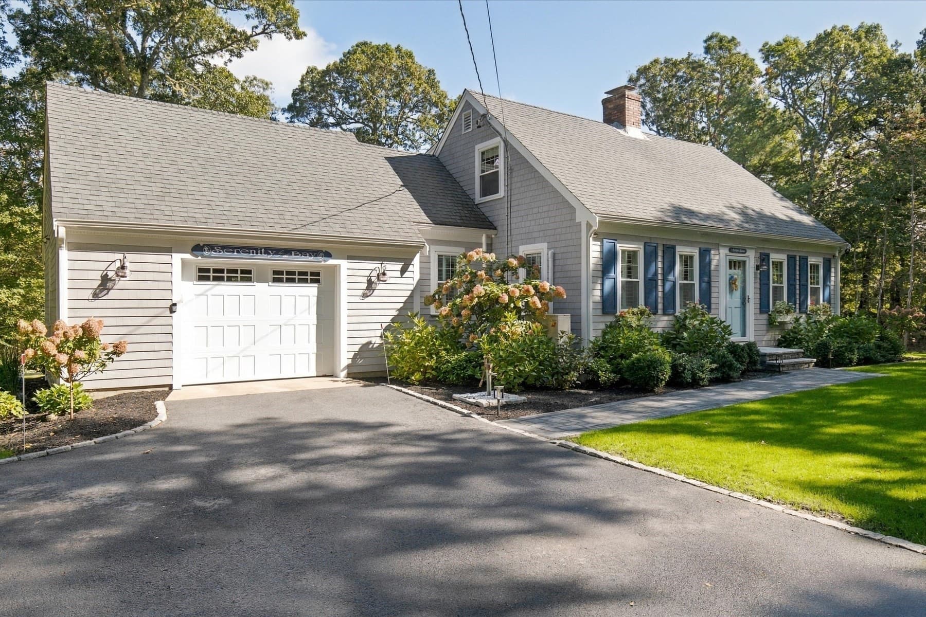 Single Family Residence at 5 Evelyns Dr, Harwich MA 02645, Harwich, photo 4 of 42