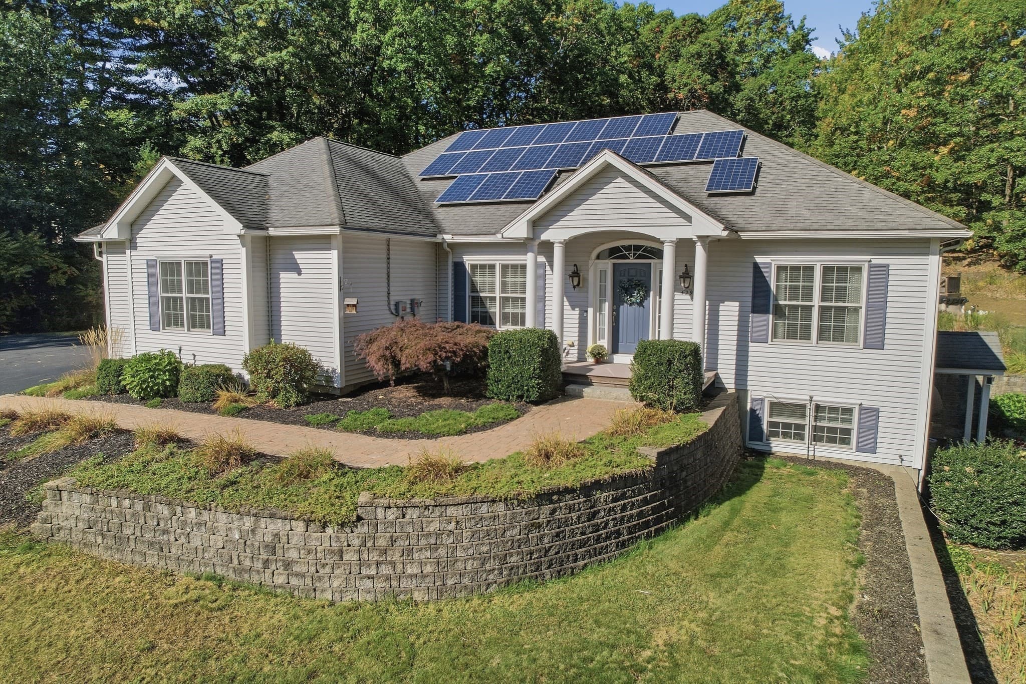 429 Wanoosnoc Road, Fitchburg MA 01420