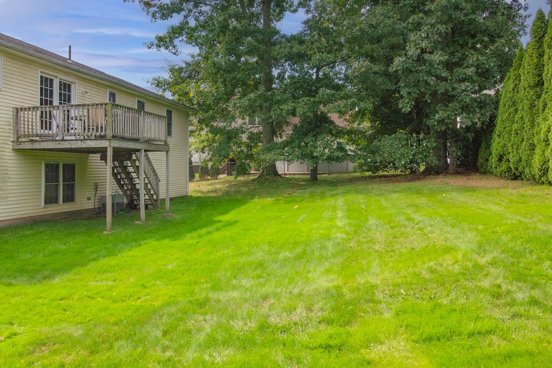 Single Family Residence at 11 Dale St, East Longmeadow MA 01028, East Longmeadow, photo 4 of 27