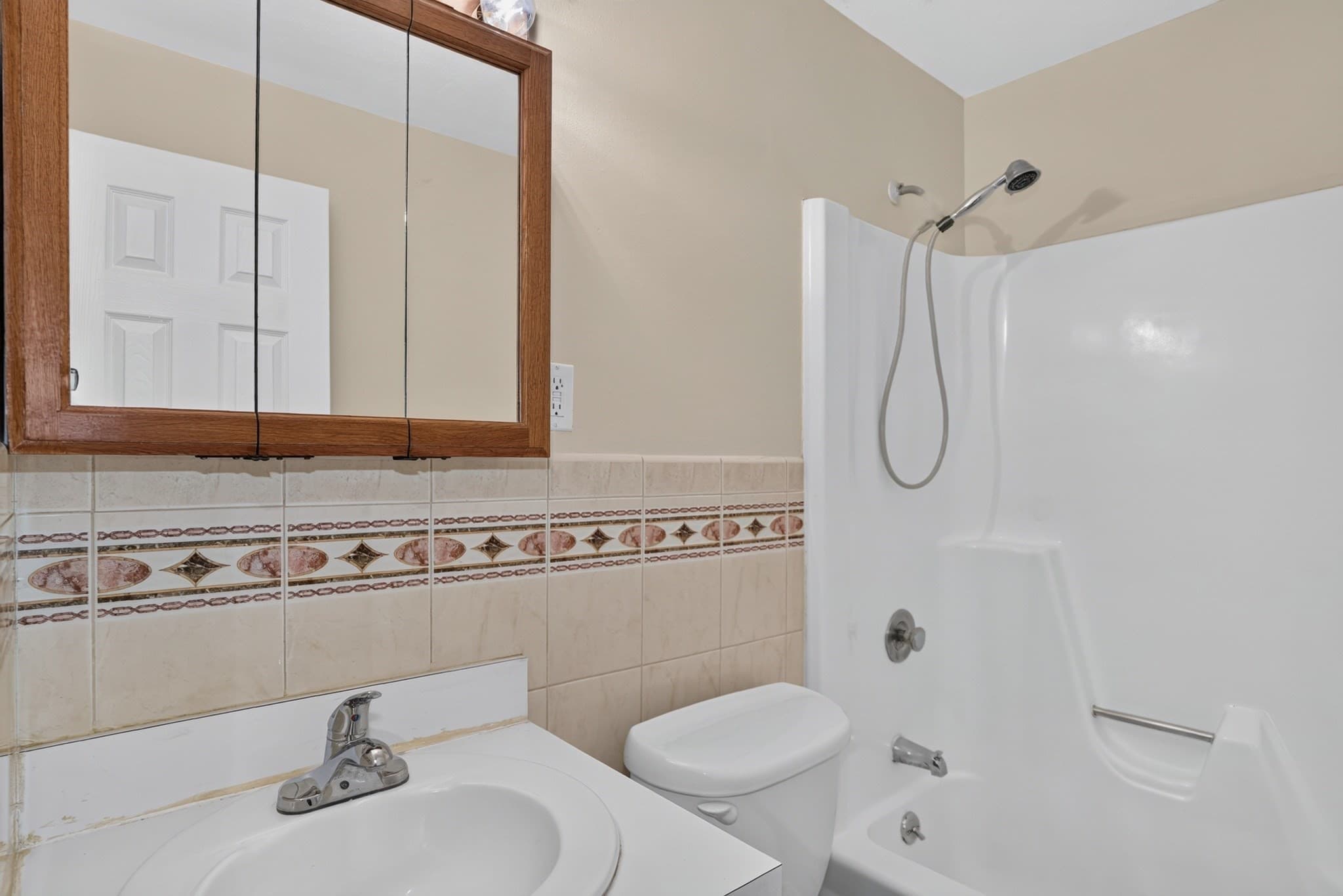 Condominium at 9 Davis Rd # C8, Acton MA 01720, Acton, photo 9 of 15