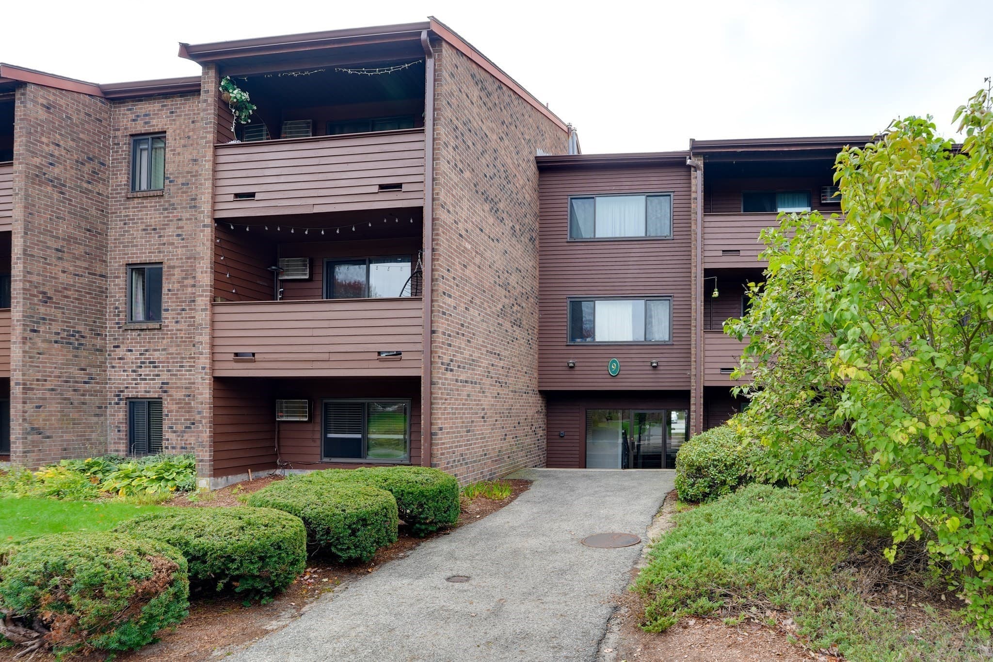 Condominium at 9 Davis Rd # C8, Acton MA 01720, Acton, photo 14 of 15