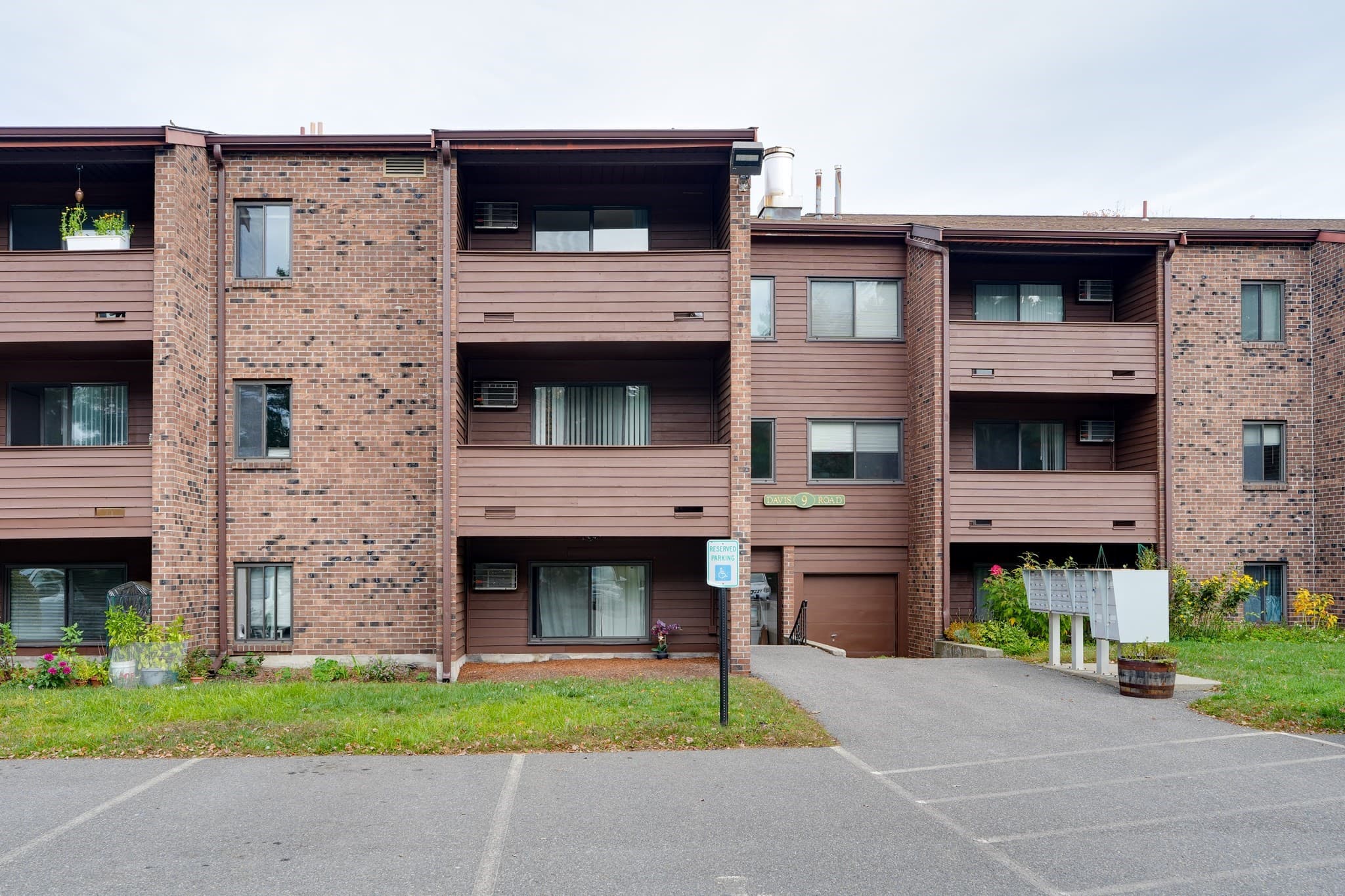Condominium at 9 Davis Rd # C8, Acton MA 01720, Acton, photo 15 of 15