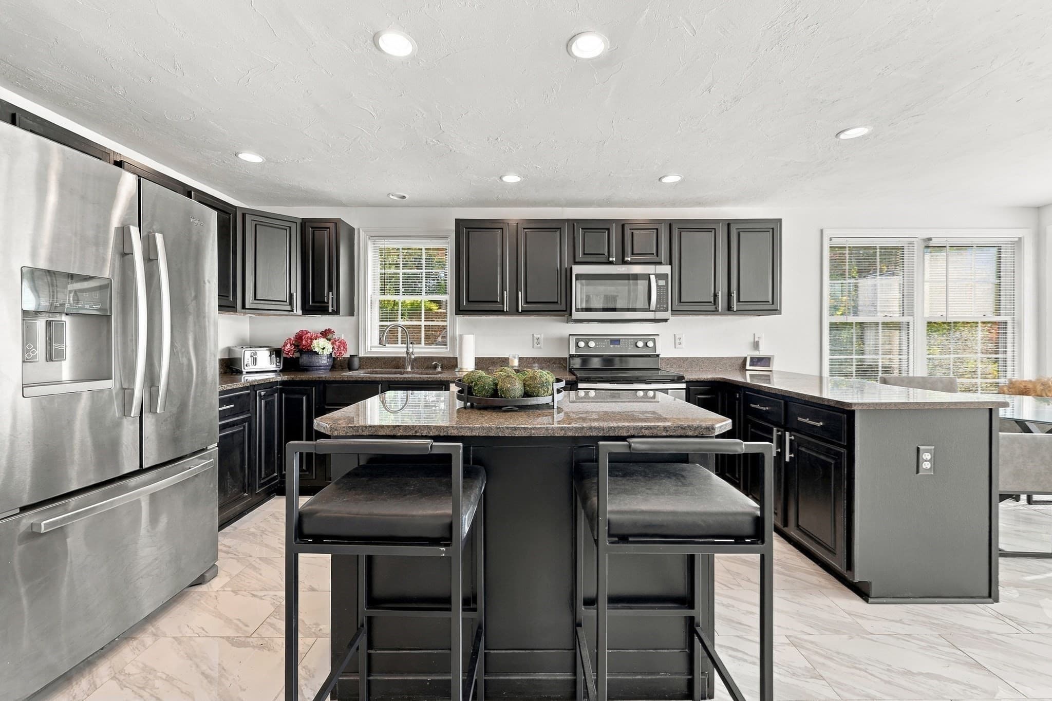 Single Family Residence at 34 Carlson Ln, Gardner MA 01440, Gardner, photo 4 of 19
