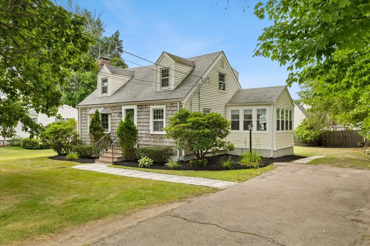 Single Family Residence at 247 Union Street, Norwood MA 02062, Norwood, photo 24 of 30