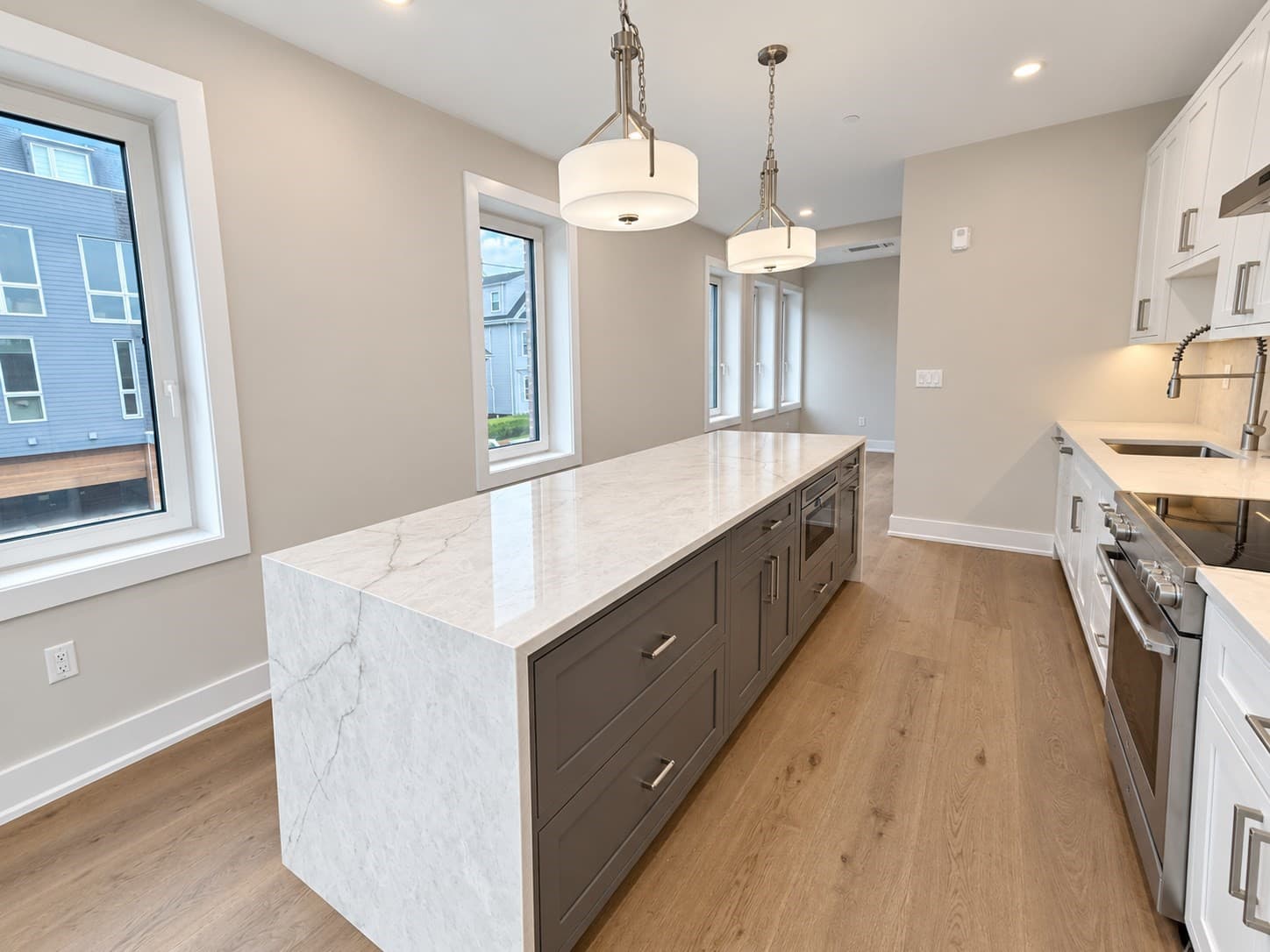 Condominium at 804 East 7th Street # 304, Boston MA 02127, Boston, photo 5 of 22