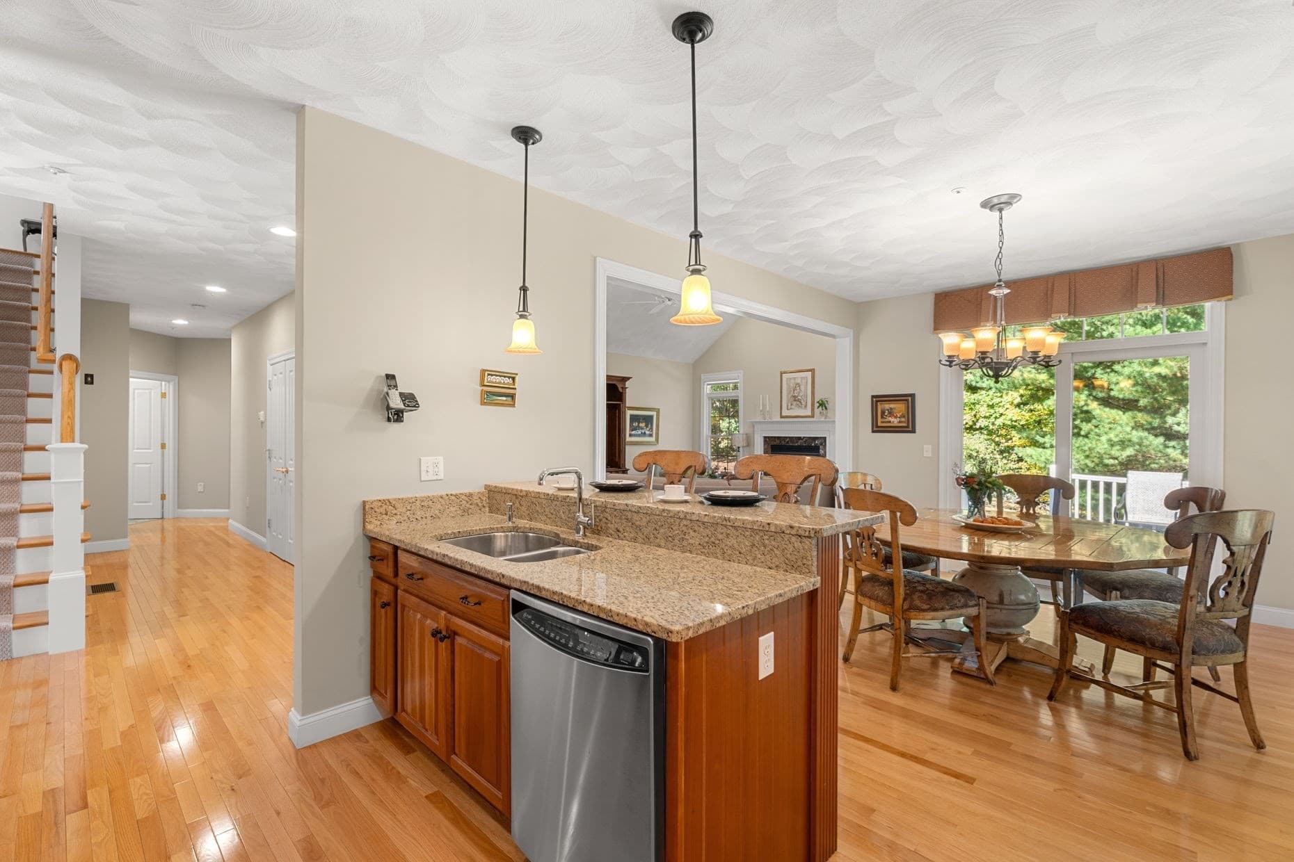 Condominium at 16 Icehouse Road # 16, North Andover MA 01845, North Andover, photo 12 of 42