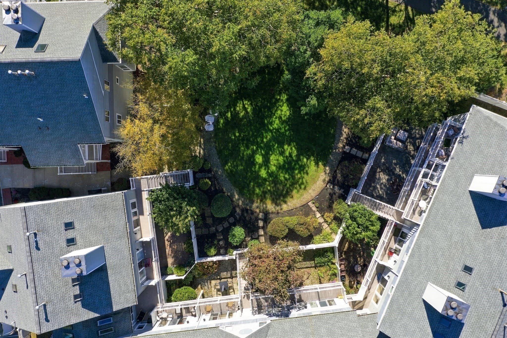 Condominium at 20 Ship Avenue # 34, Medford MA 02155, Medford, photo 28 of 34