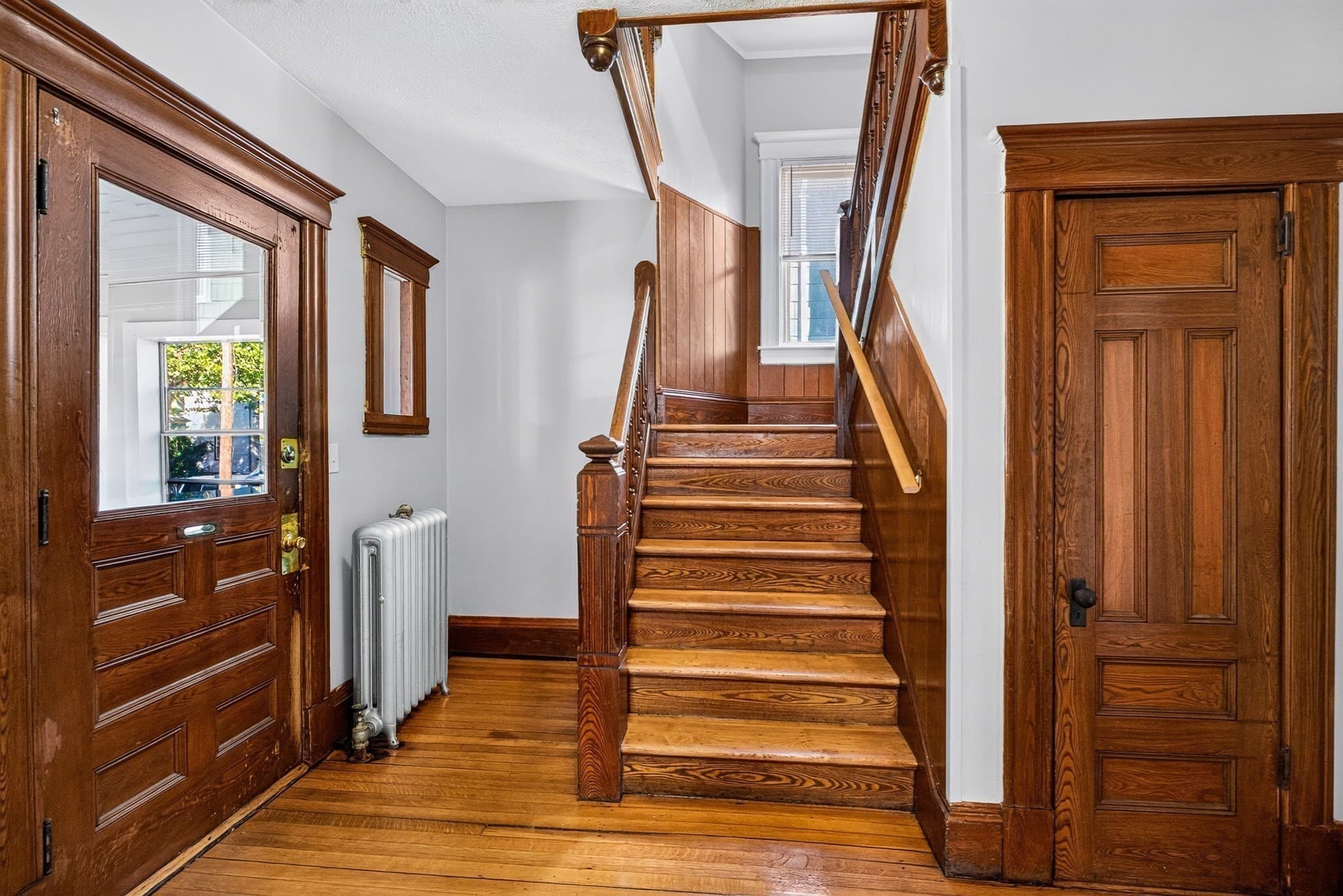 Single Family Residence at 69 Crystal Ave, Springfield MA 01108, Springfield, photo 6 of 28
