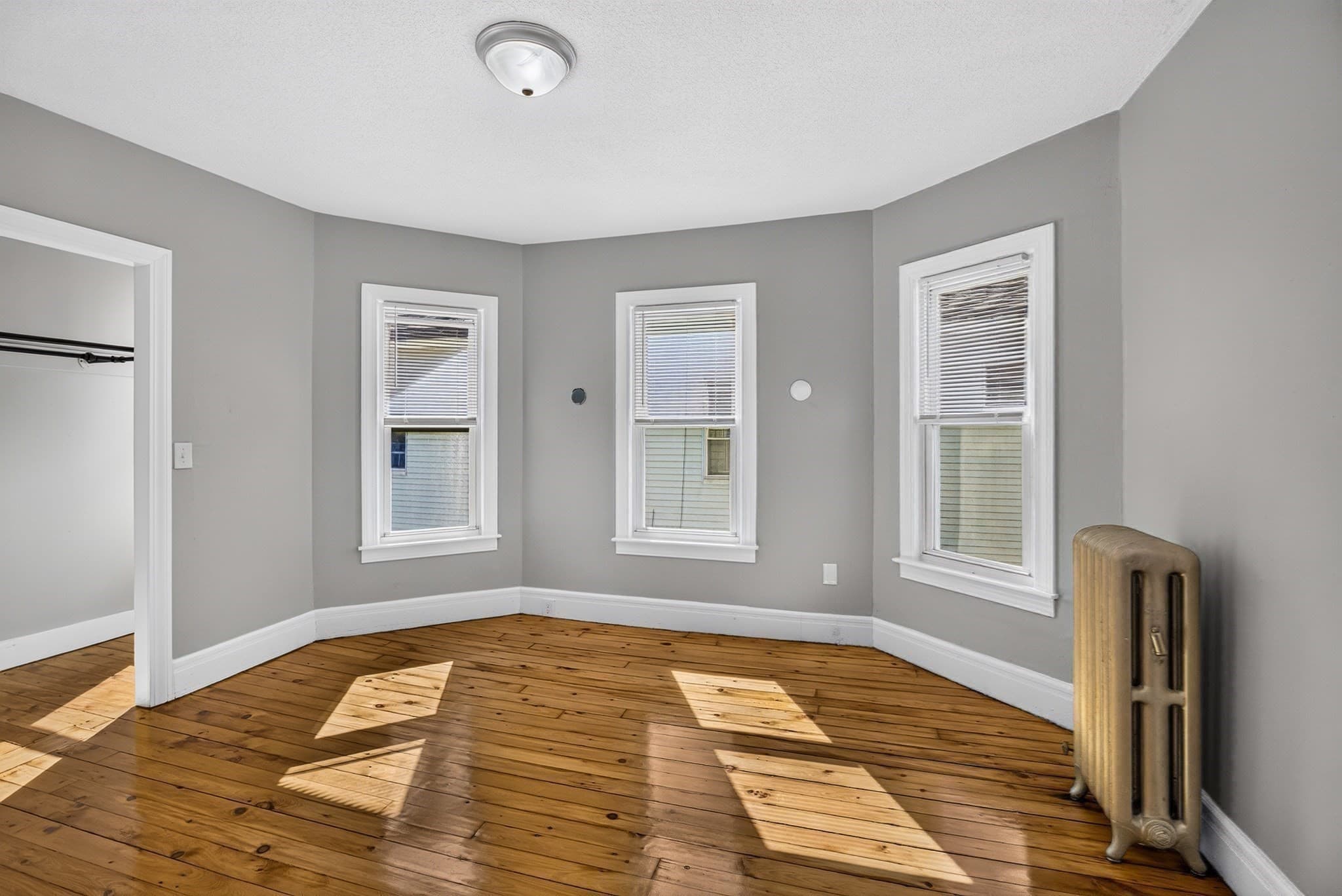 Single Family Residence at 69 Crystal Ave, Springfield MA 01108, Springfield, photo 19 of 28