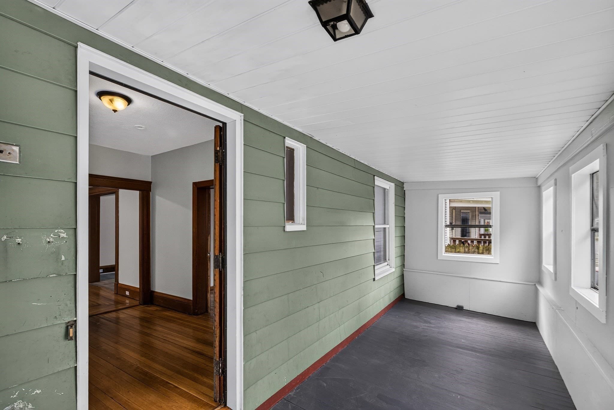 Single Family Residence at 69 Crystal Ave, Springfield MA 01108, Springfield, photo 4 of 28