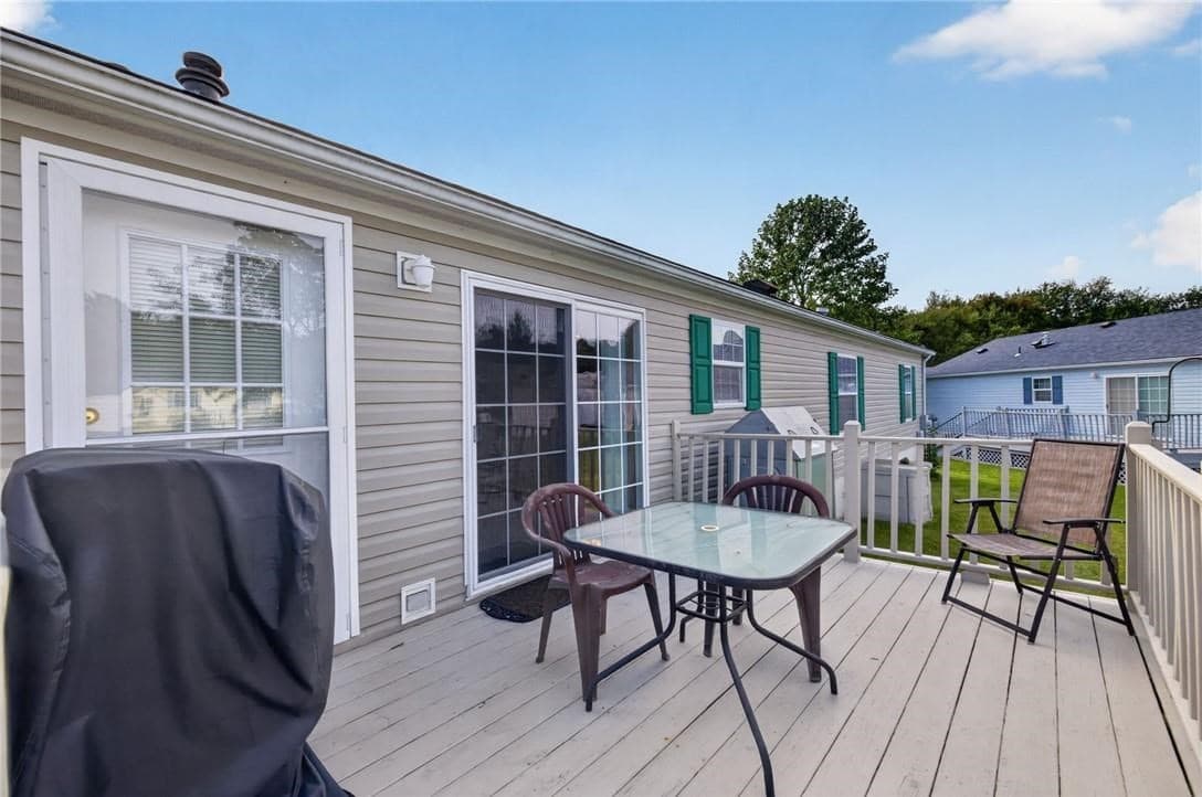 Single Family Residence at 32 Red Tail Trail, Tiverton RI 02878, Tiverton, photo 9 of 32