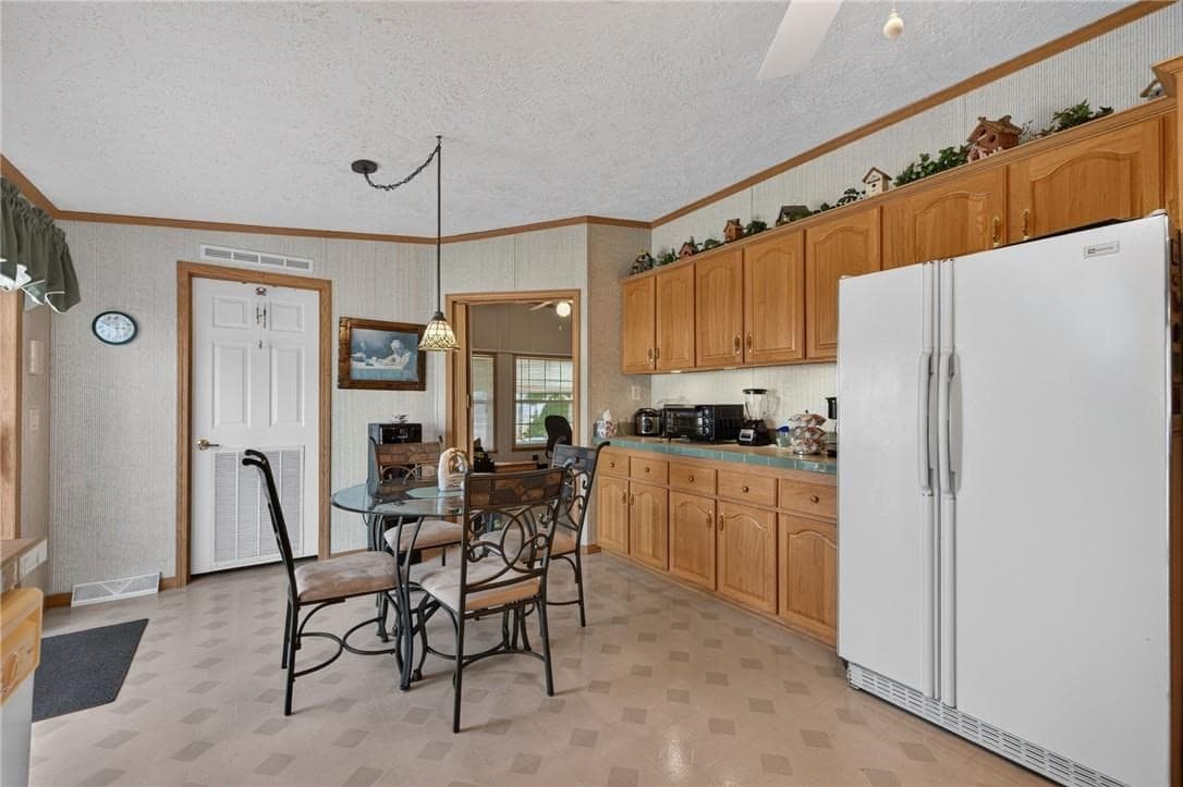 Single Family Residence at 32 Red Tail Trail, Tiverton RI 02878, Tiverton, photo 14 of 32