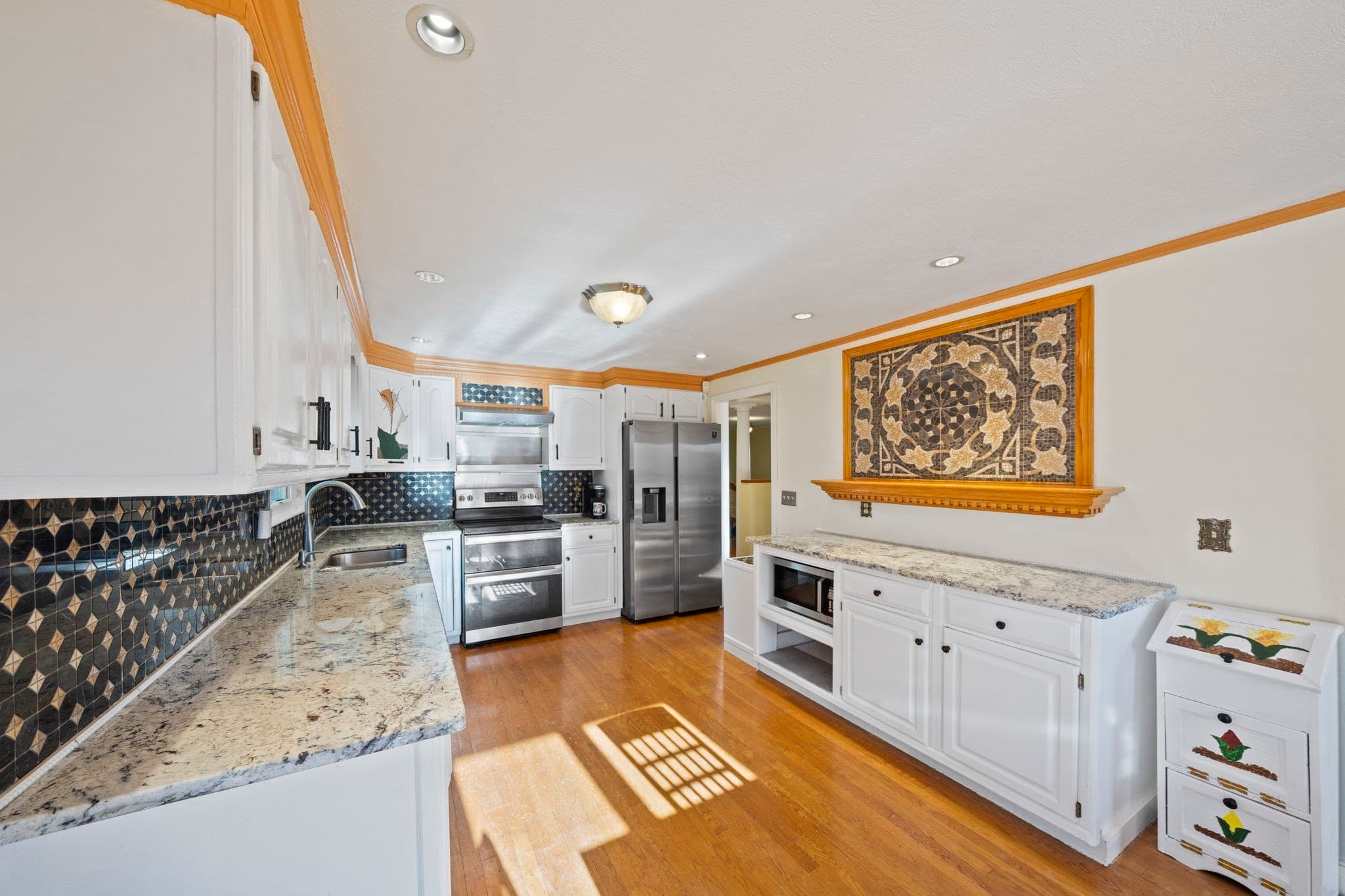 Single Family Residence at 22 Kimberly Lane, Randolph MA 02368, Randolph, photo 4 of 42
