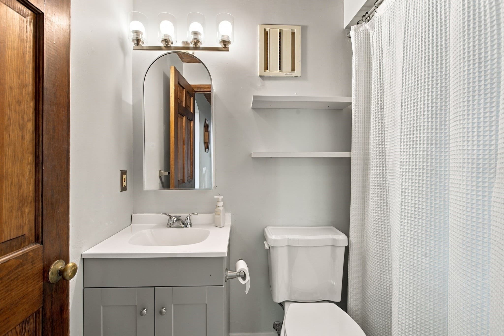 Condominium at 48 Lovering St # 8, Medway MA 02053, Medway, photo 14 of 30