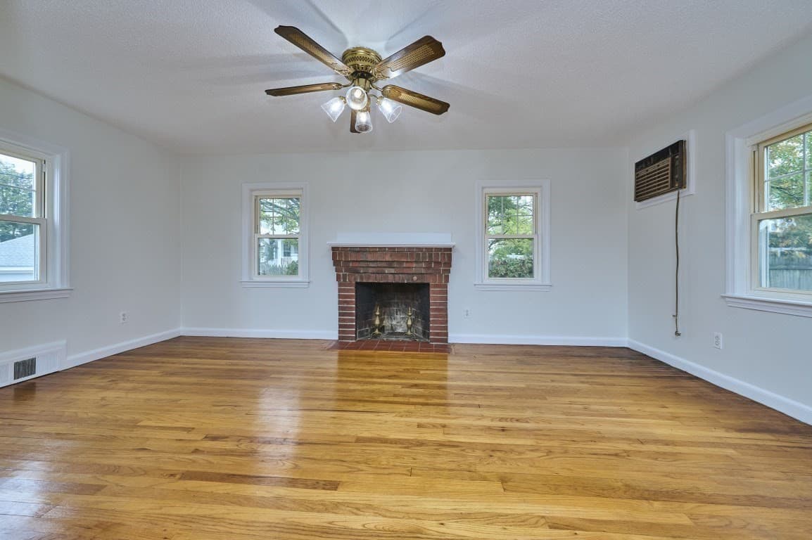Single Family Residence at 7 Lovett St, Salem MA 01970, Salem, photo 6 of 28