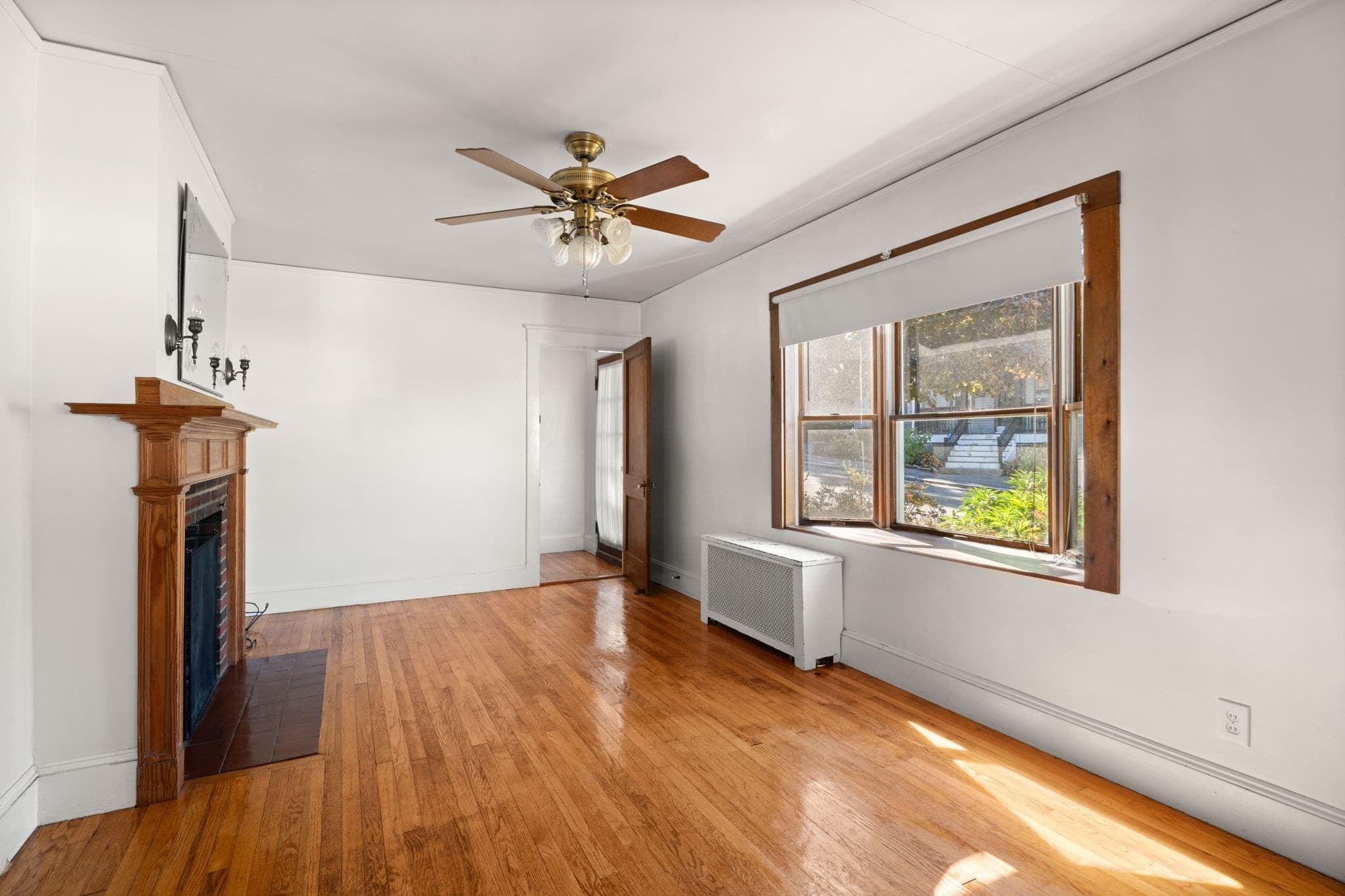 Single Family Residence at 32 Whitney Ave, Beverly MA 01915, Beverly, photo 6 of 27