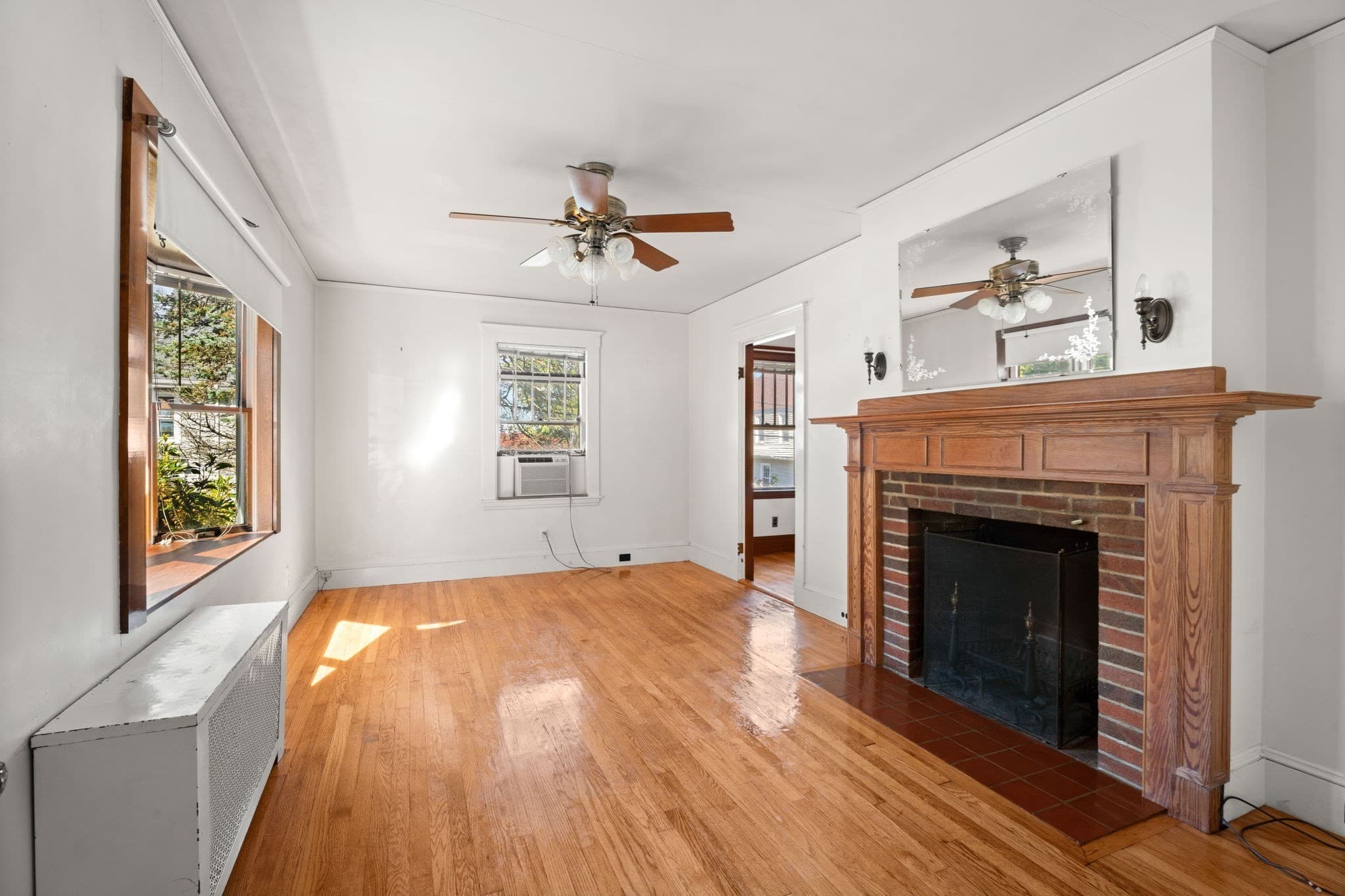 Single Family Residence at 32 Whitney Ave, Beverly MA 01915, Beverly, photo 7 of 27