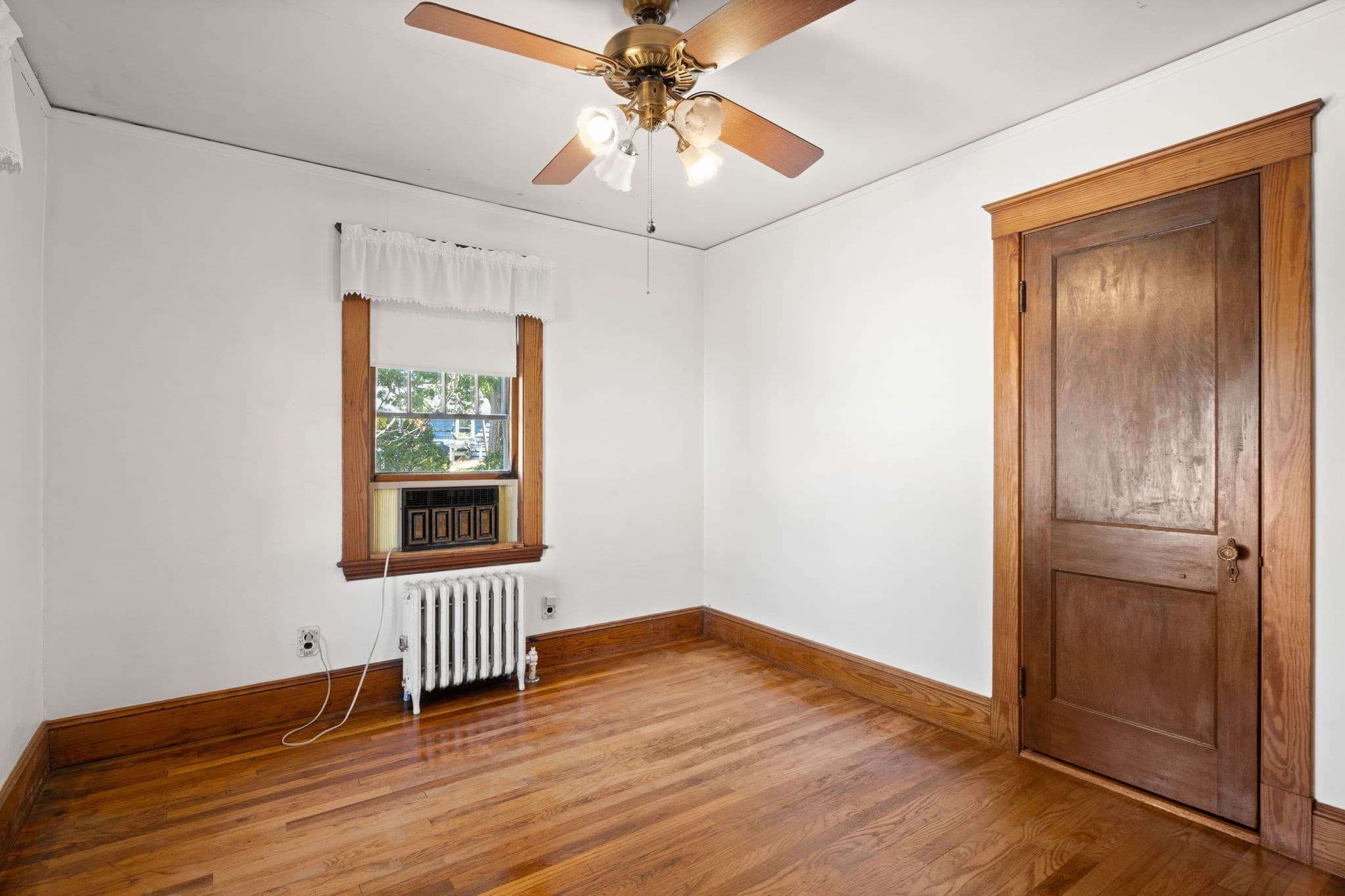 Single Family Residence at 32 Whitney Ave, Beverly MA 01915, Beverly, photo 18 of 27