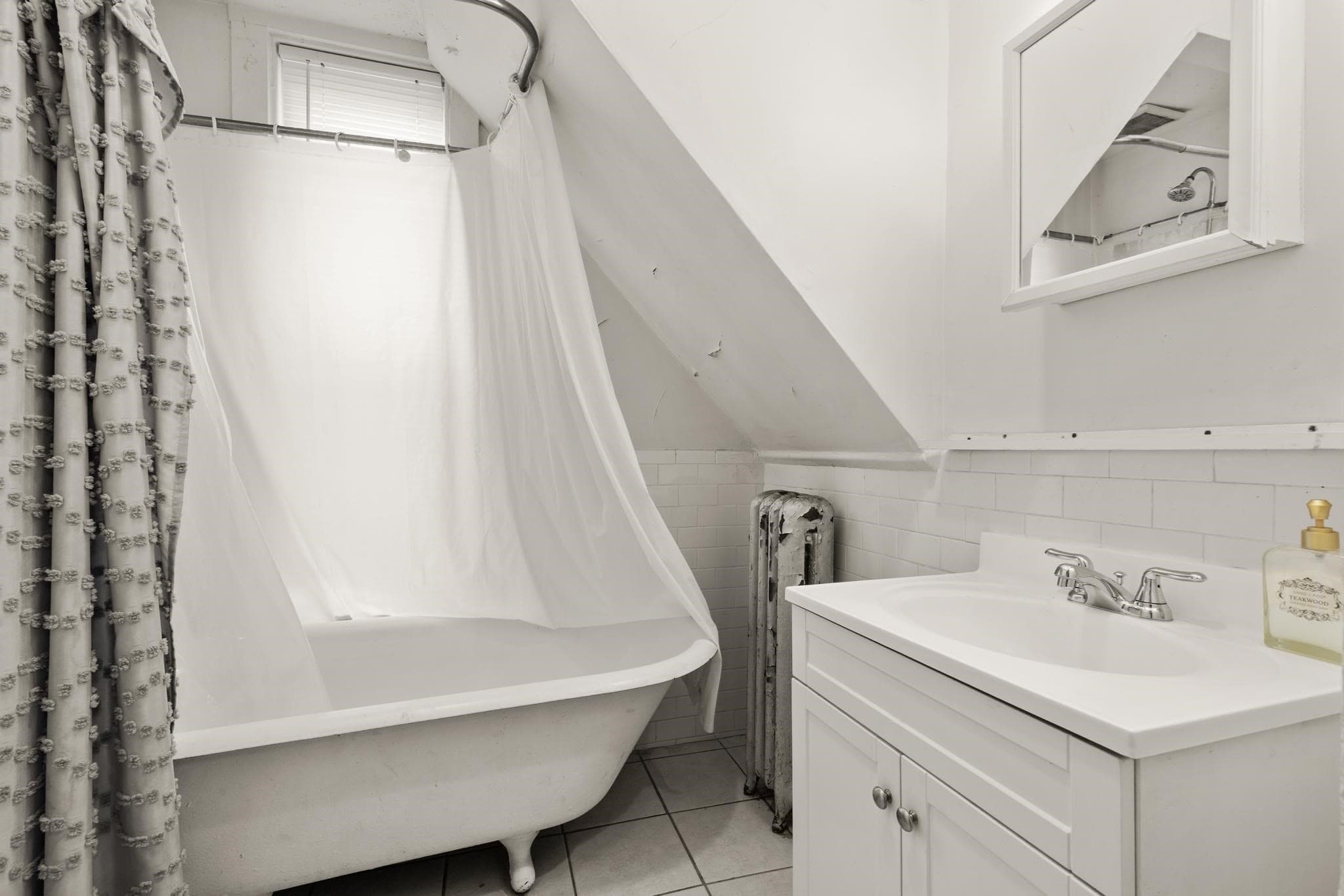 4 Family at 32-34 Linden St, Boston MA 02134, Boston, photo 32 of 40