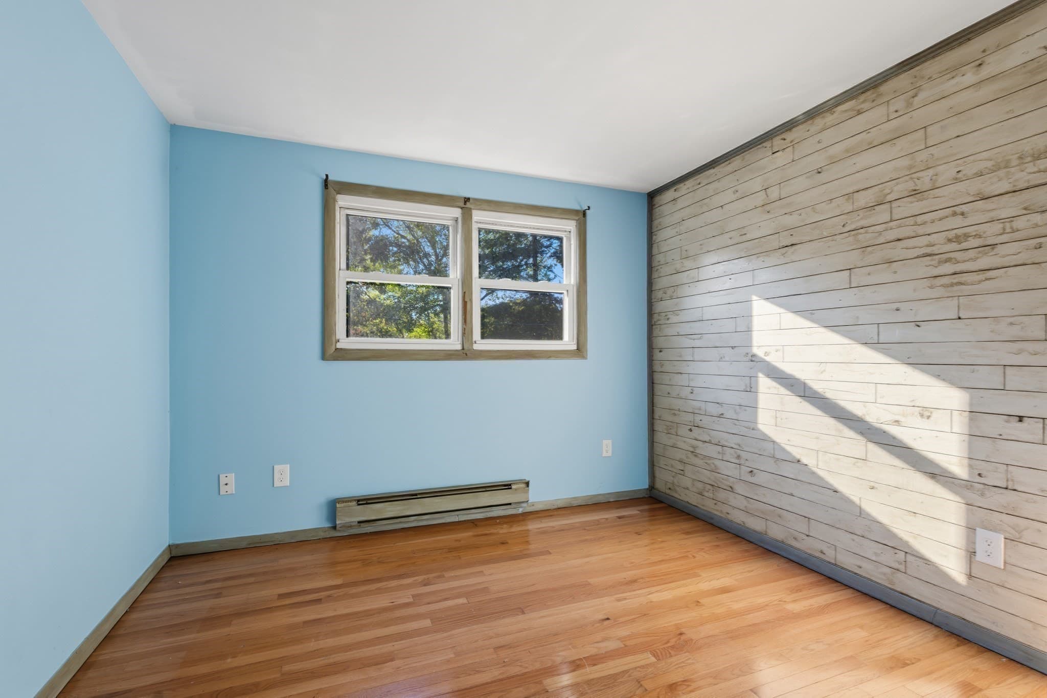 Single Family Residence at 19 Bassett Ave, Westport MA 02790, Westport, photo 13 of 27