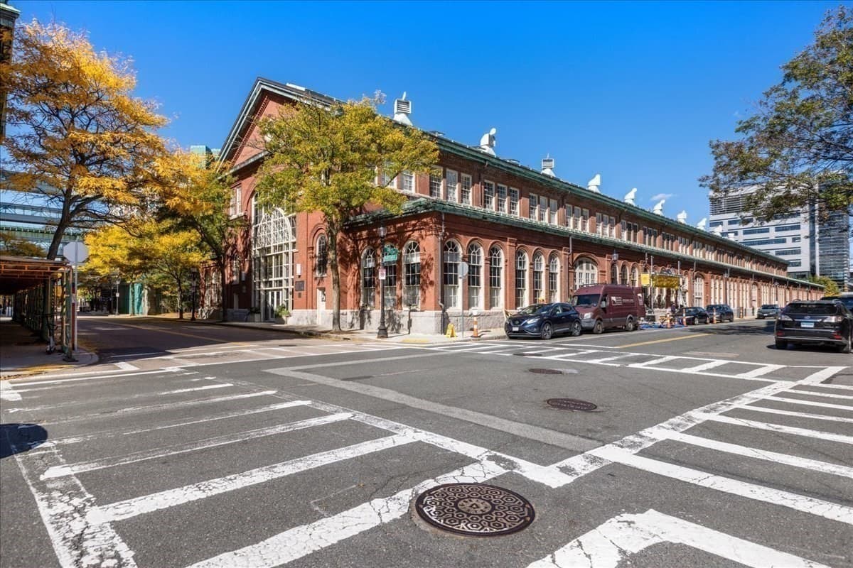 Condominium at 106 13th # 312, Boston MA 02129, Boston, photo 32 of 42