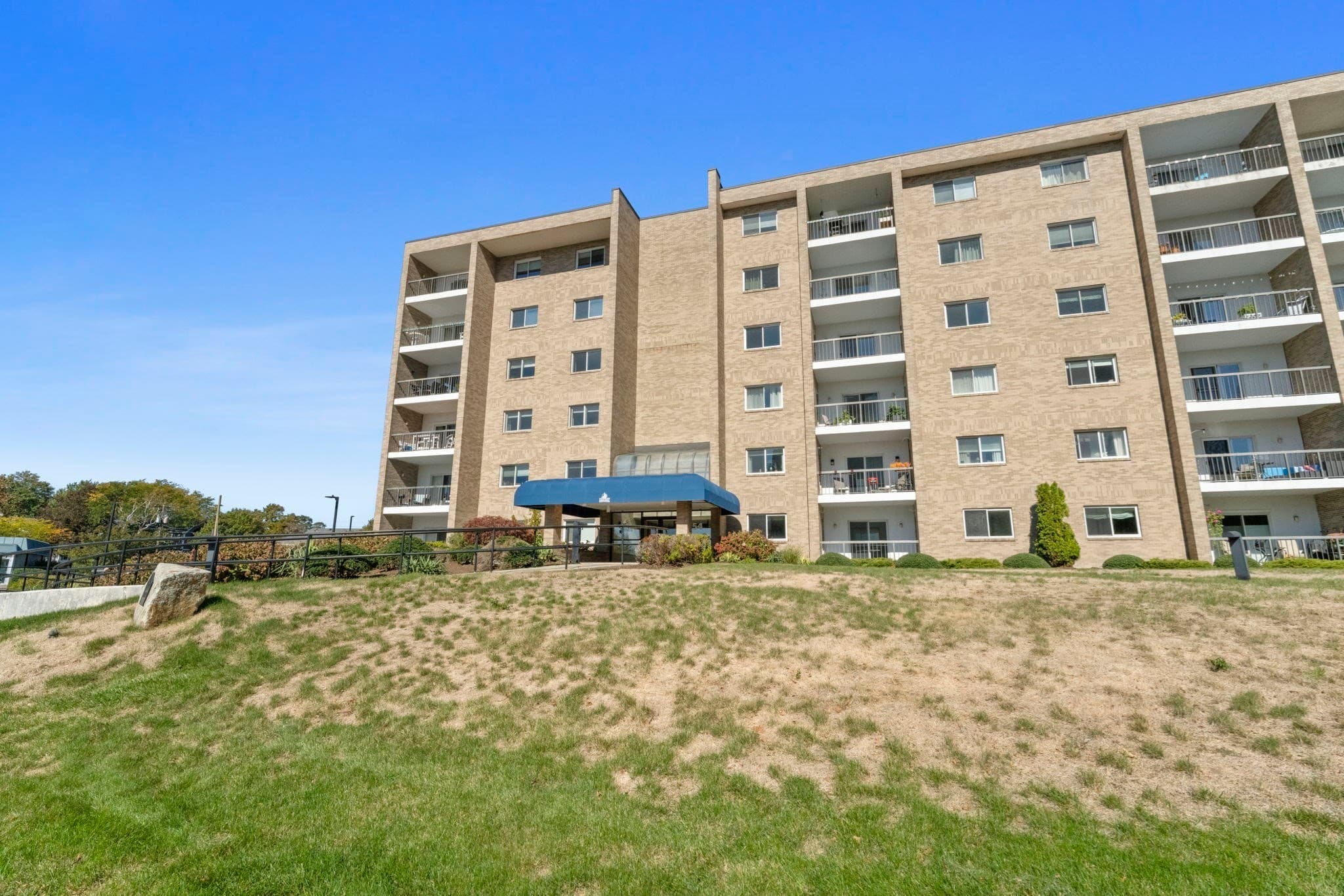 Condominium at 54-64 Broad Reach # 105, Weymouth MA 02191, Weymouth, photo 16 of 17