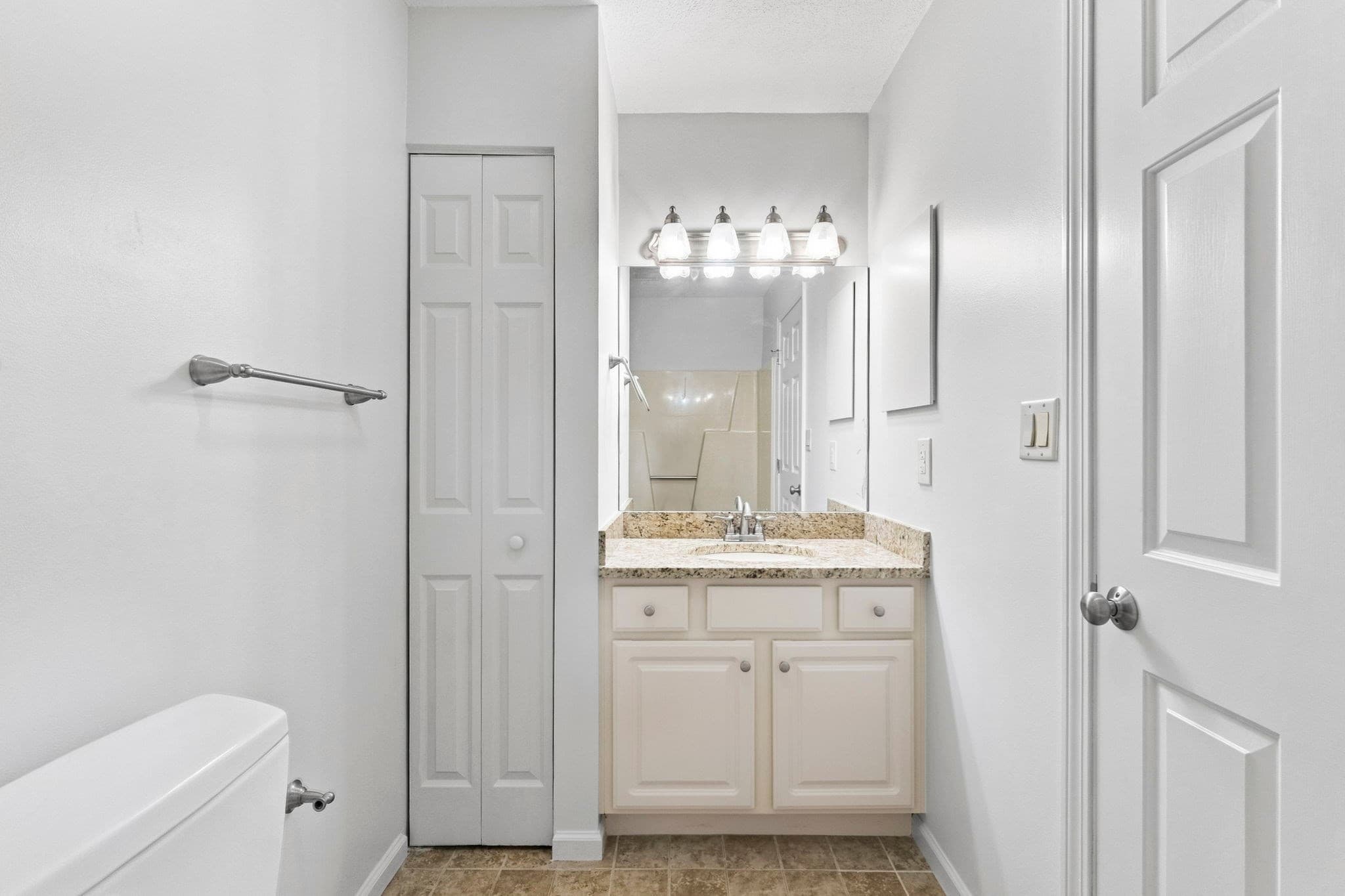 Condominium at 54-64 Broad Reach # 105, Weymouth MA 02191, Weymouth, photo 10 of 17