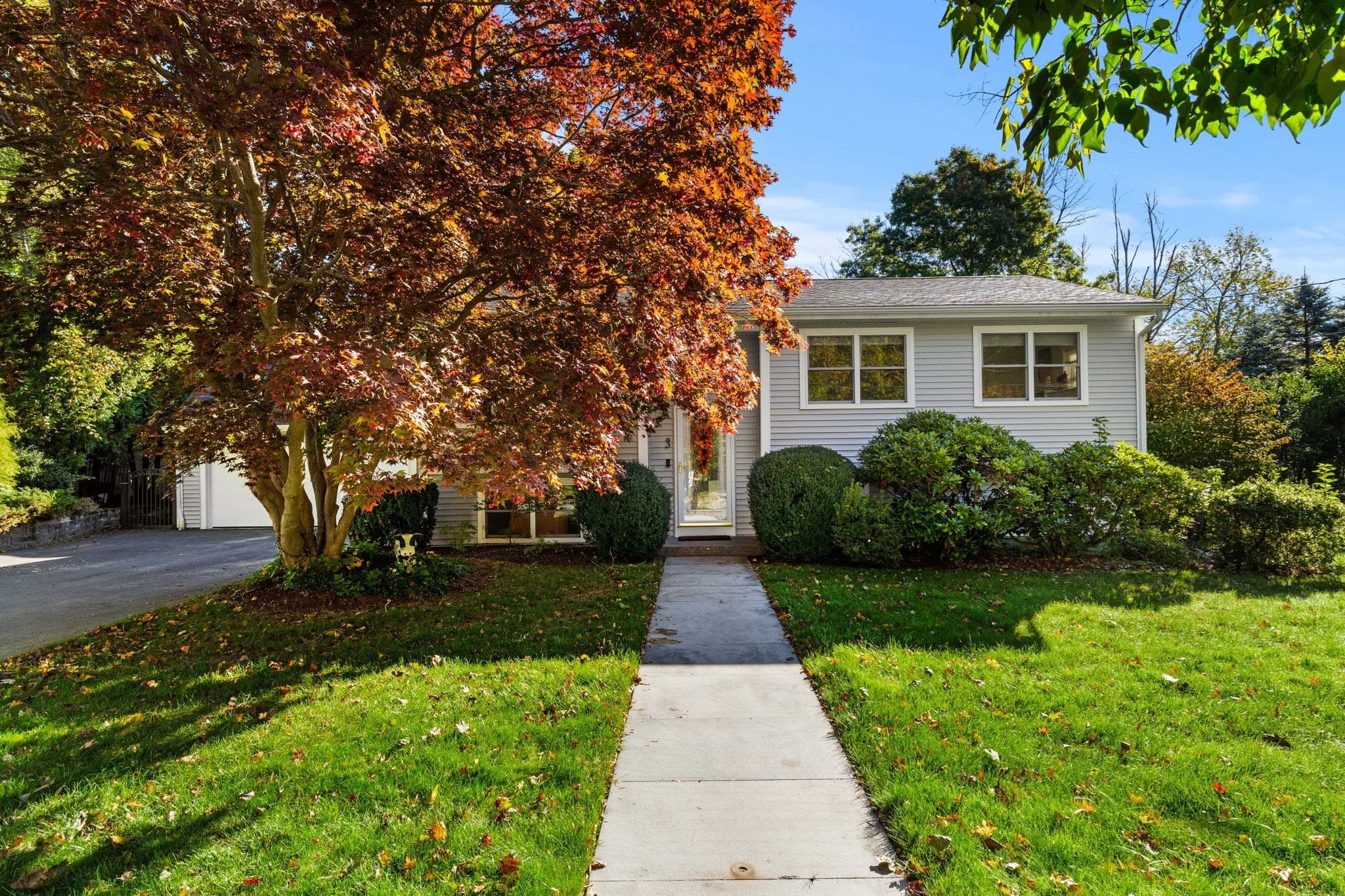 3 Lavalley Ln, Newburyport MA 01950
