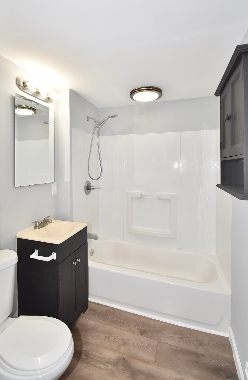 Single Family Residence at 66 Curve St, Springfield MA 01104, Springfield, photo 16 of 25