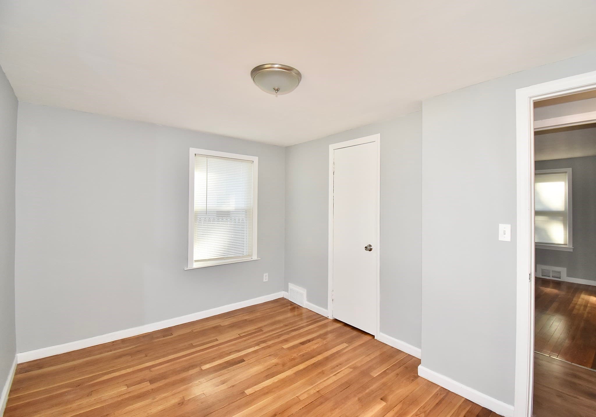 Single Family Residence at 66 Curve St, Springfield MA 01104, Springfield, photo 18 of 25