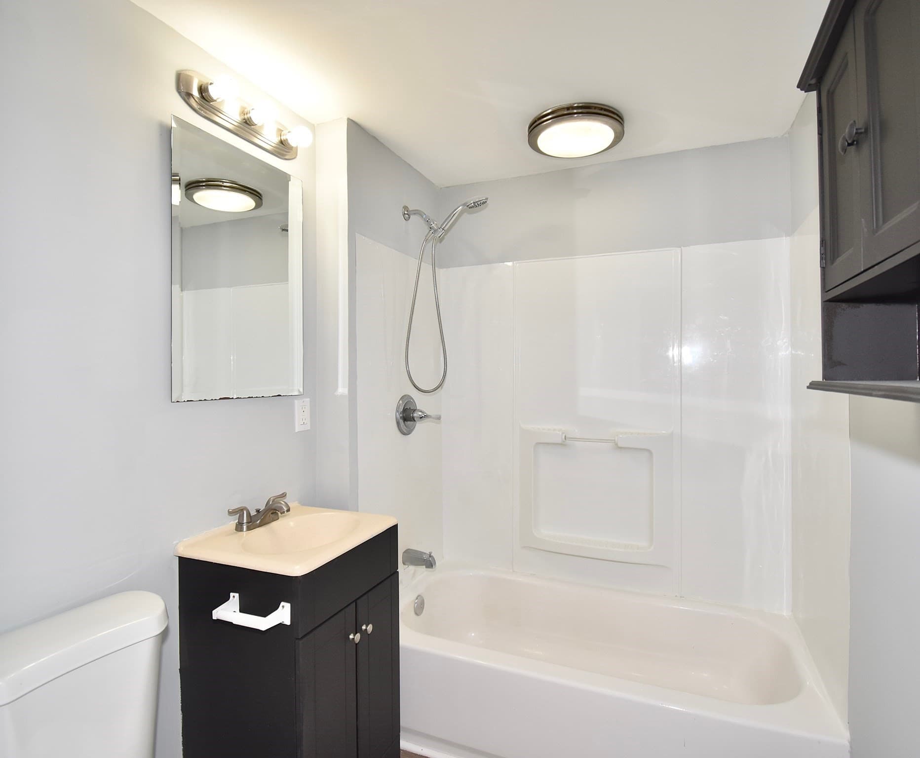 Single Family Residence at 66 Curve St, Springfield MA 01104, Springfield, photo 15 of 25