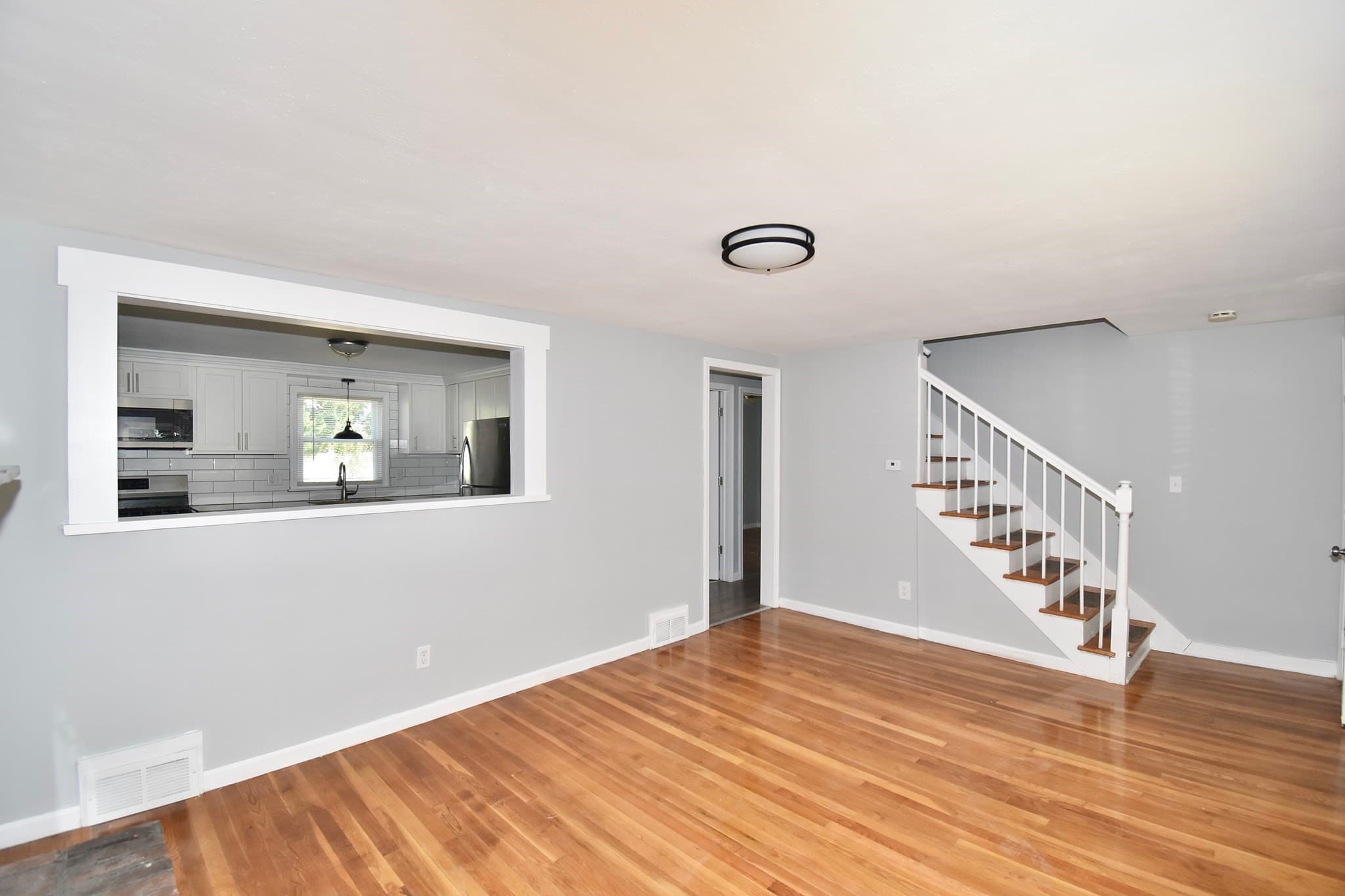 Single Family Residence at 66 Curve St, Springfield MA 01104, Springfield, photo 8 of 25