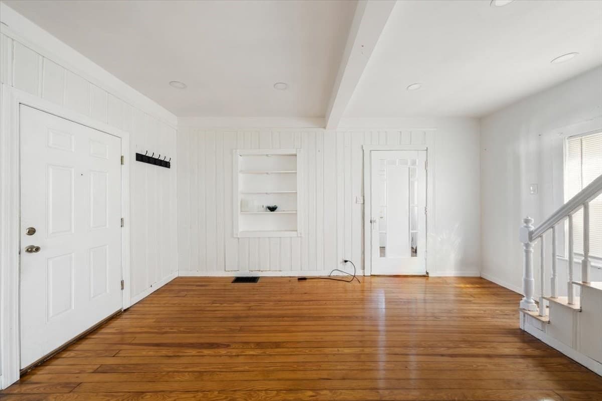 Single Family Residence at 41 Massasoit Rd, Weymouth MA 02191, Weymouth, photo 7 of 39