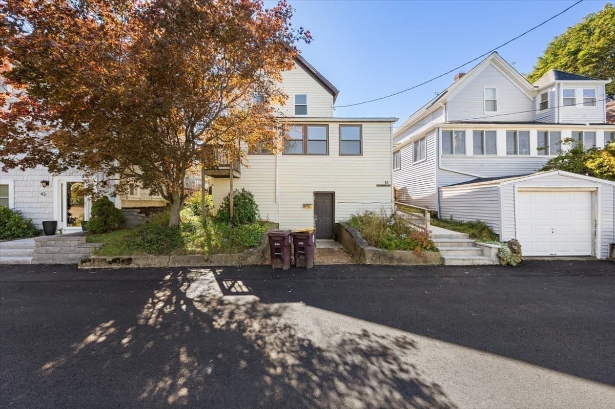 Single Family Residence at 41 Massasoit Rd, Weymouth MA 02191, Weymouth, photo 3 of 39