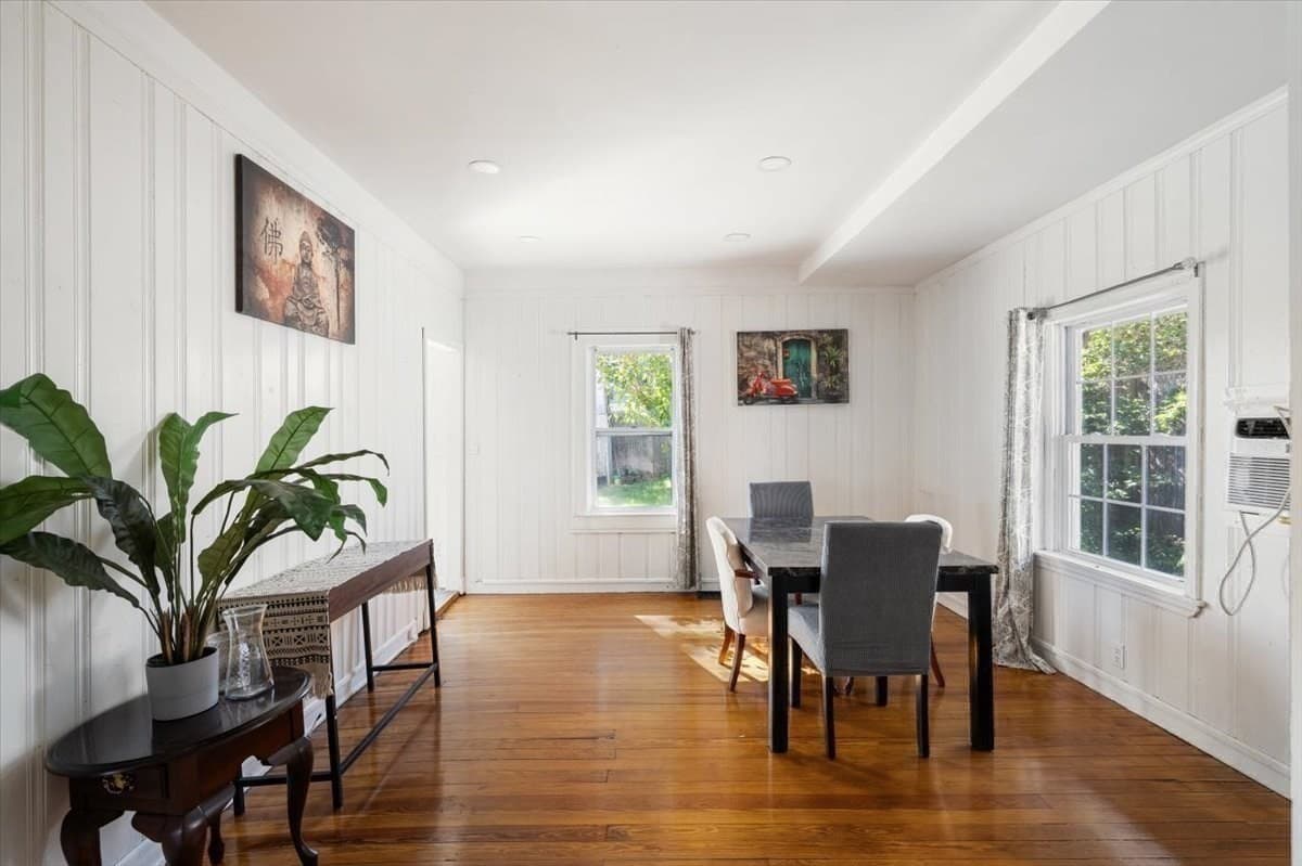 Single Family Residence at 41 Massasoit Rd, Weymouth MA 02191, Weymouth, photo 11 of 39