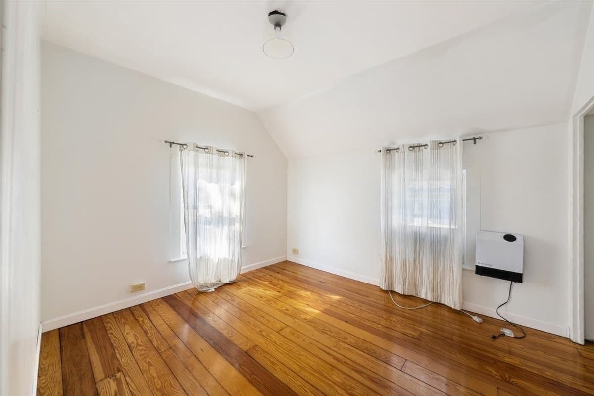 Single Family Residence at 41 Massasoit Rd, Weymouth MA 02191, Weymouth, photo 21 of 39
