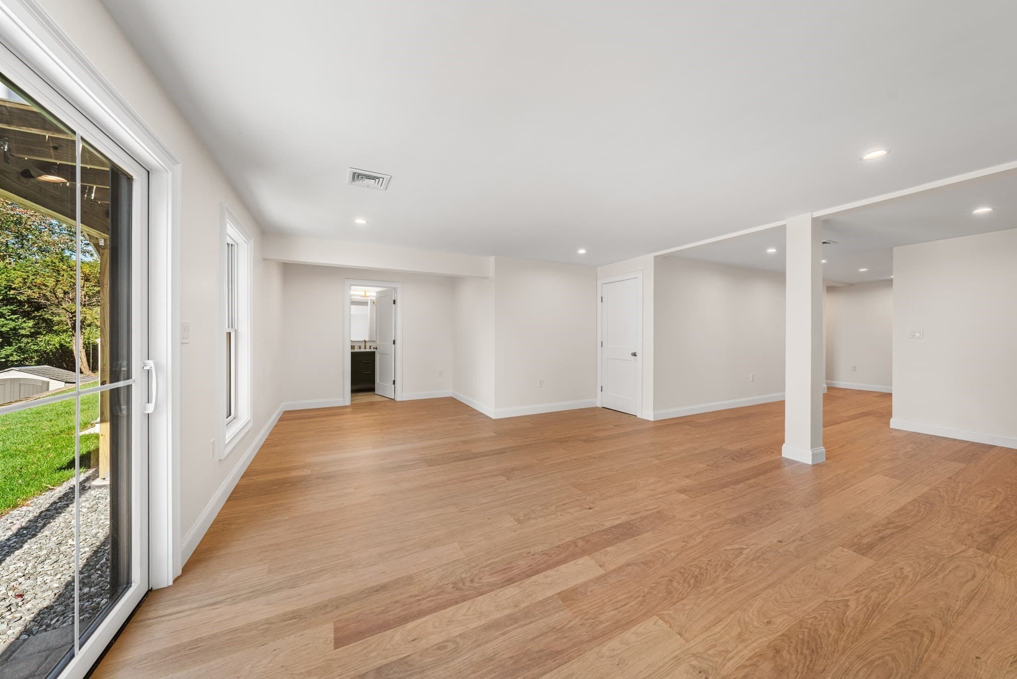 Condominium at 4 Crescent Rd # 1, Needham MA 02494, Needham, photo 23 of 26