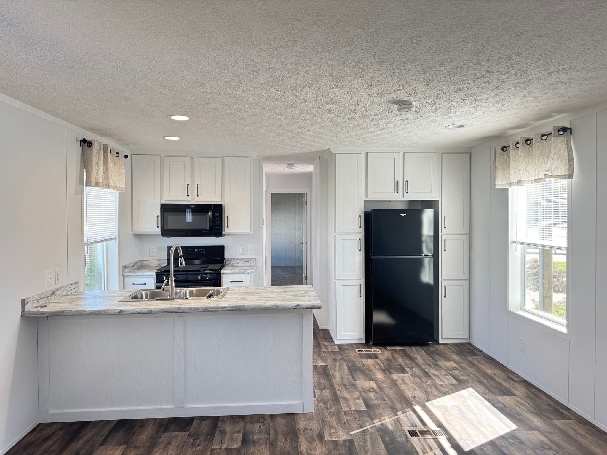 Mobile Home at 131 Washington Street # 25, Foxboro MA 02035, Foxboro, photo 6 of 21